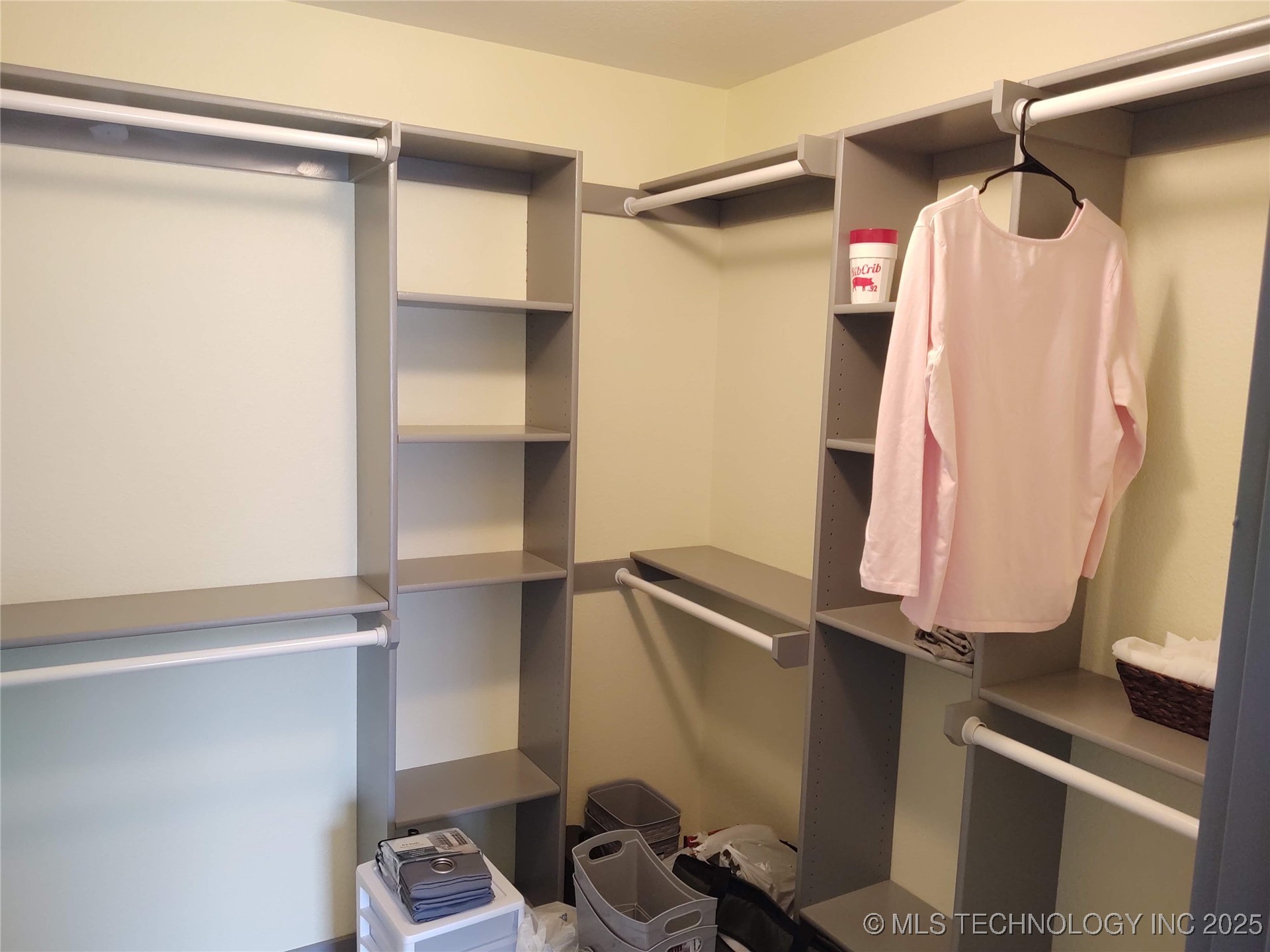 837 C SE Ardmore OK 73401