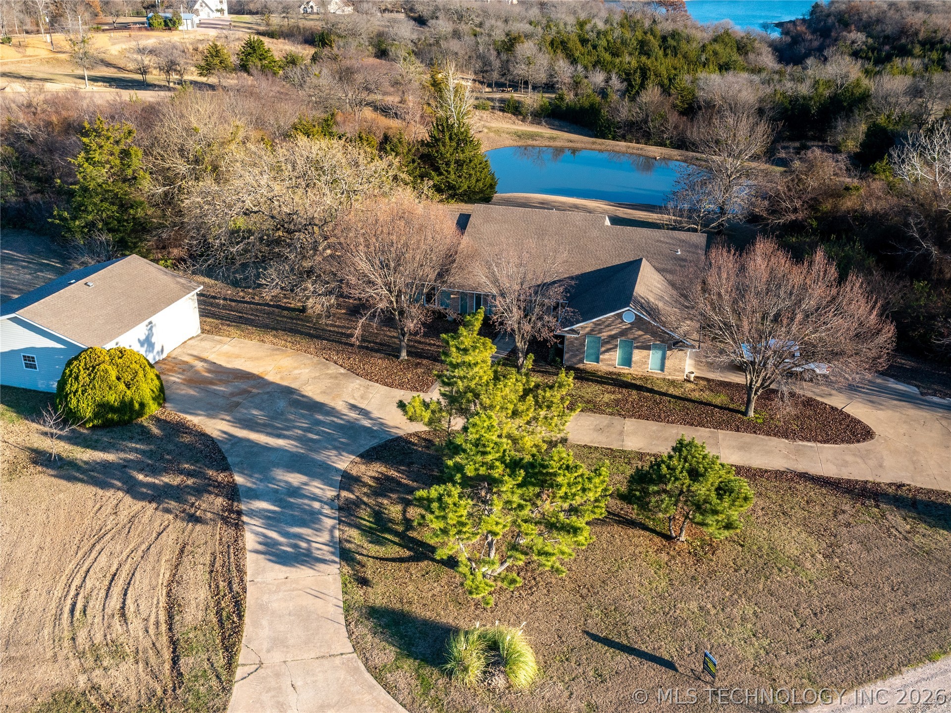 8775 Leonard Street Kingston OK 73439