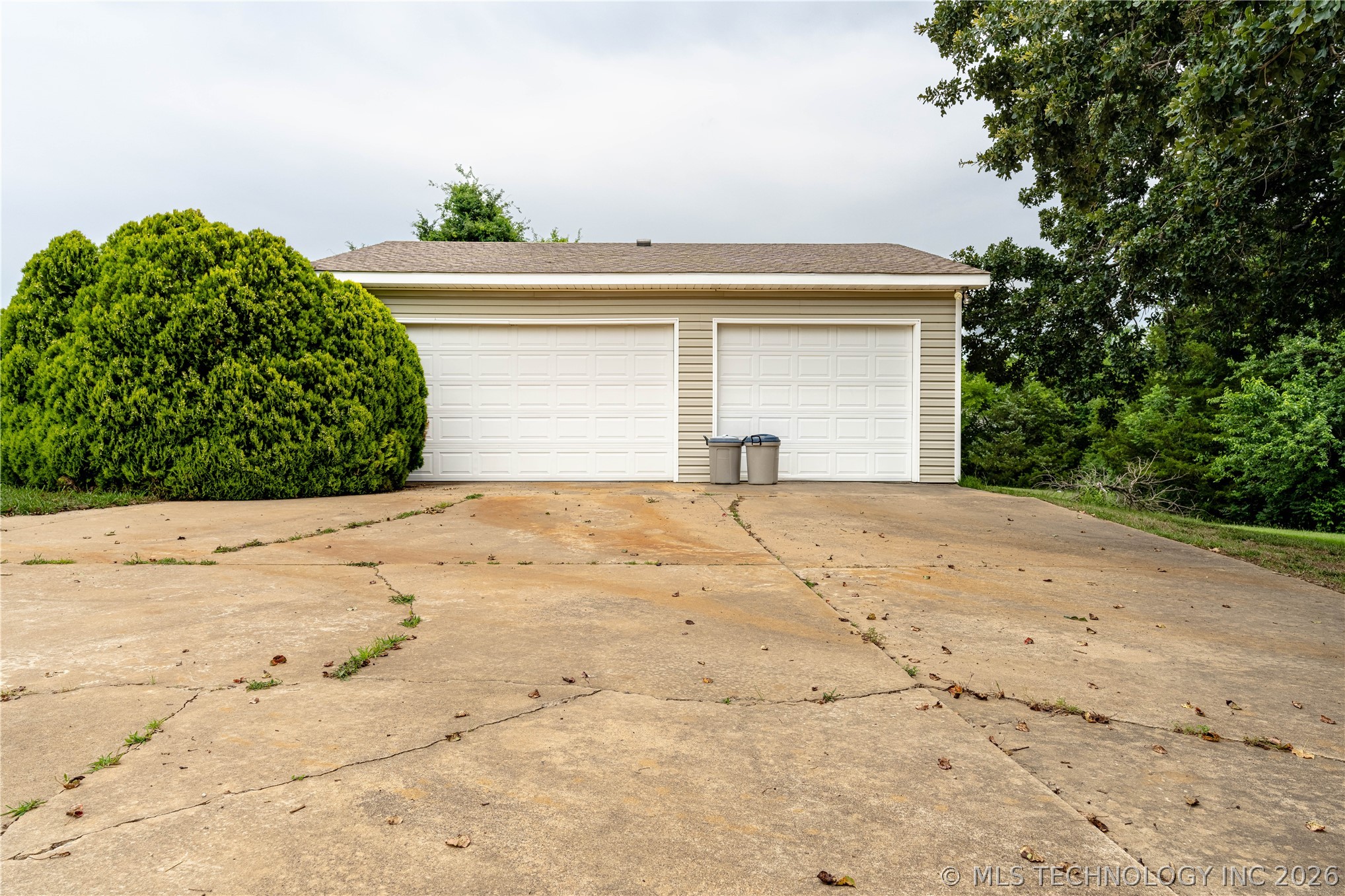 8775 Leonard Street Kingston OK 73439