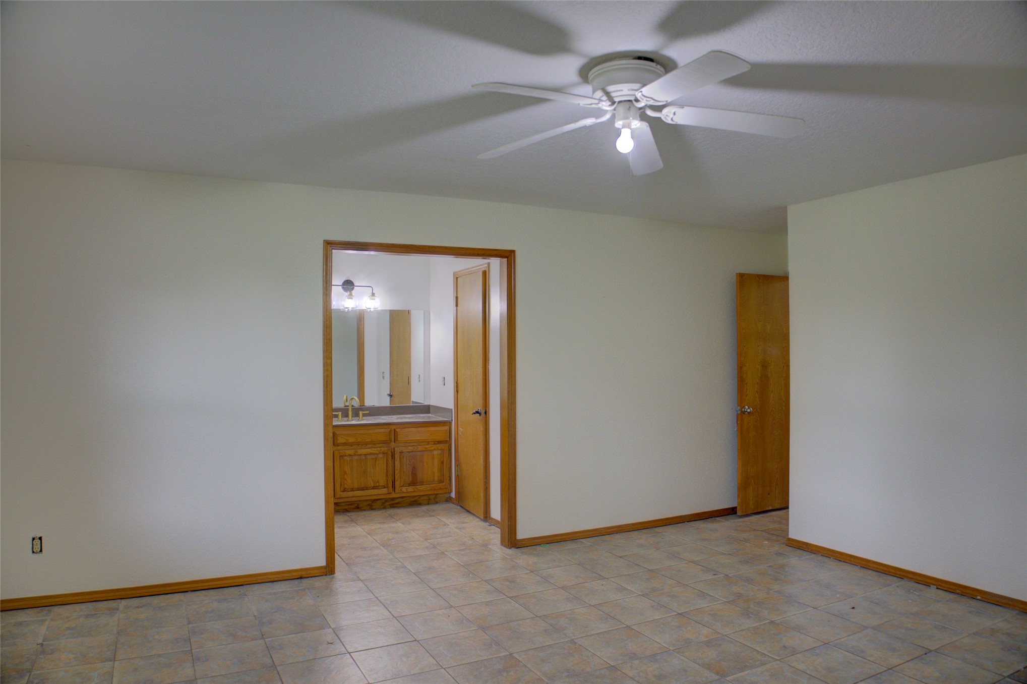 12460 S Garnett Road Broken Arrow OK 74011