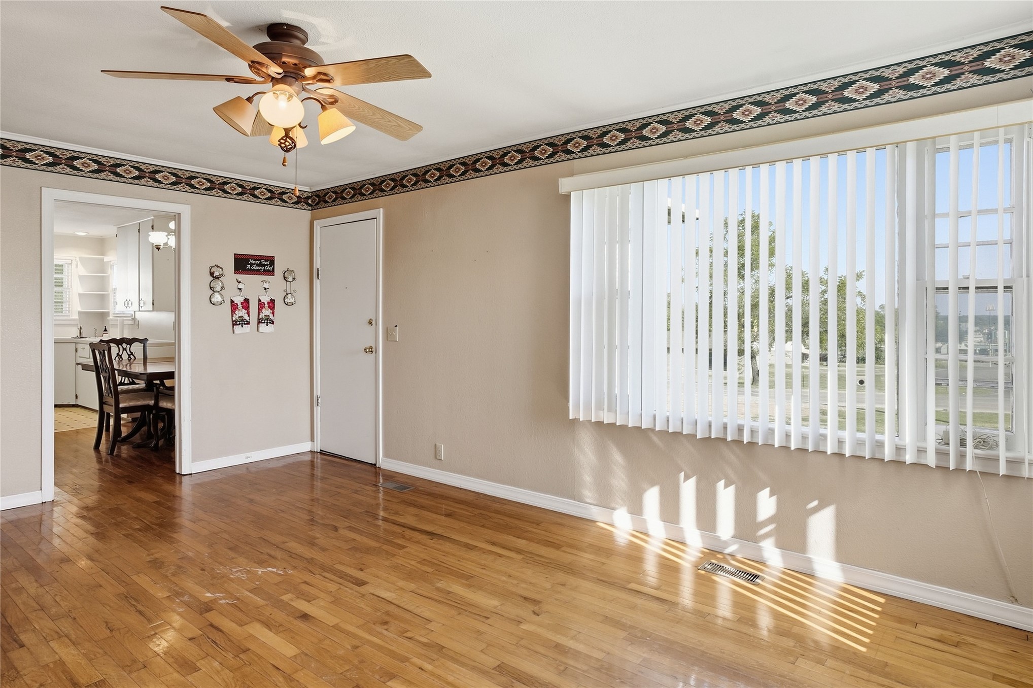 104 W Plum Stilwell OK 74960