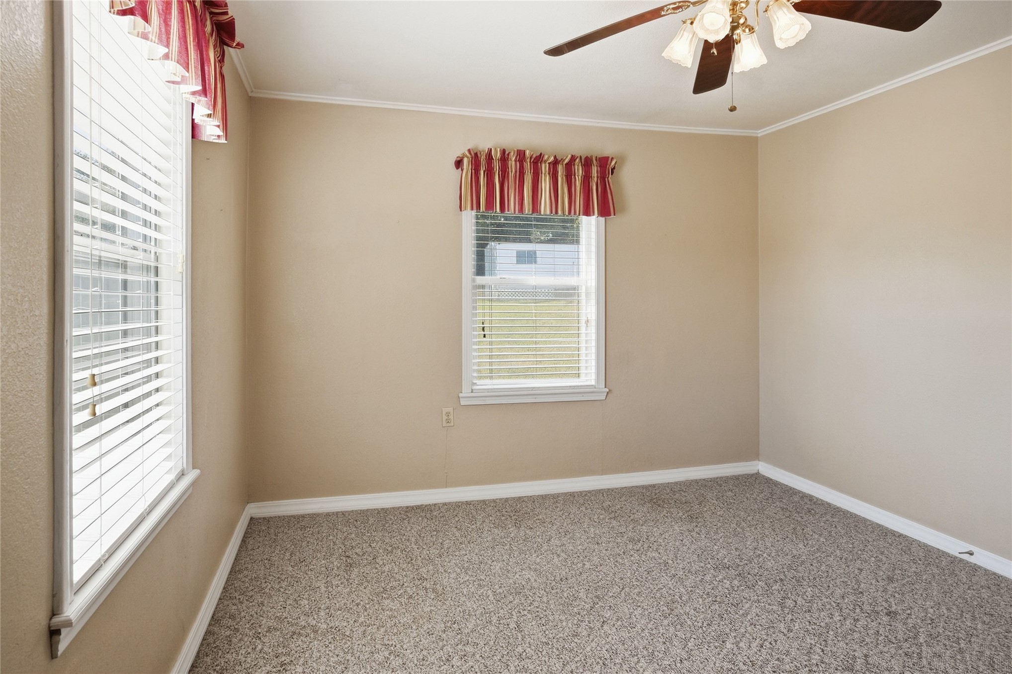 104 W Plum Stilwell OK 74960