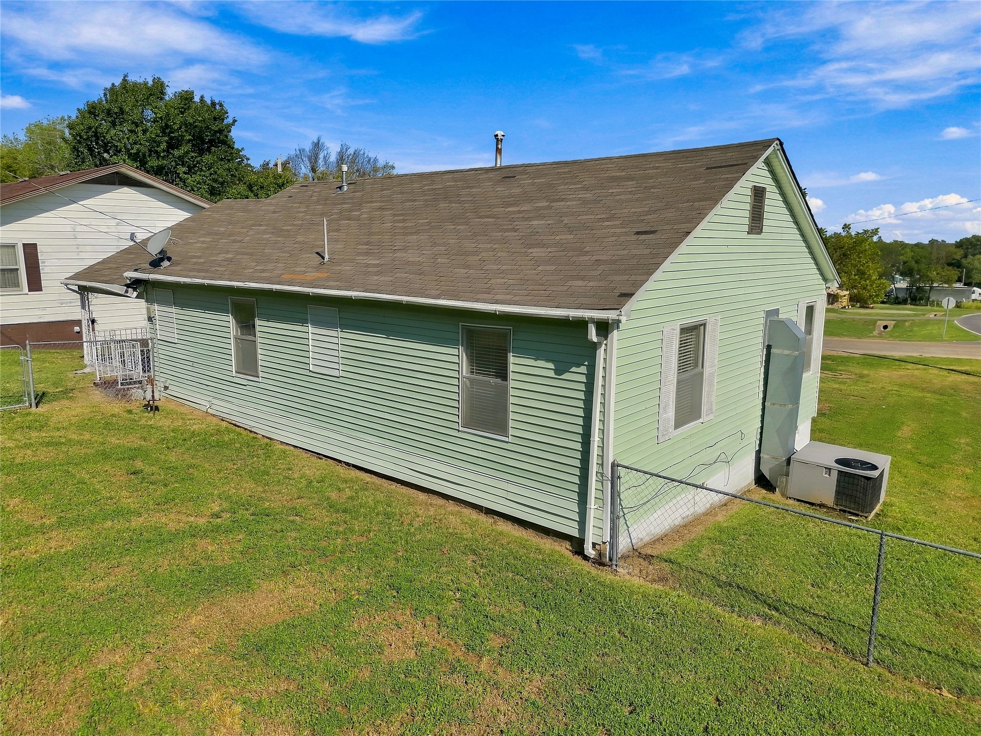 104 W Plum Stilwell OK 74960