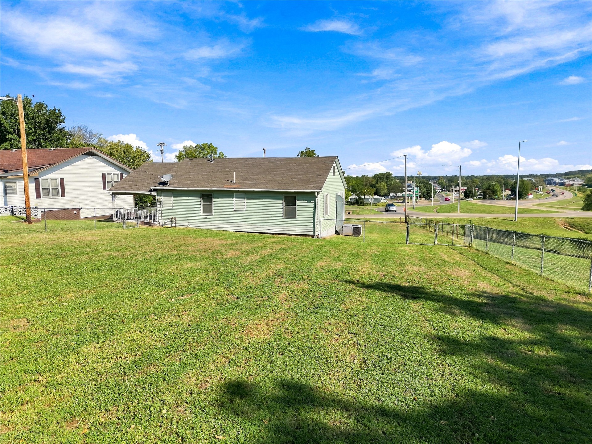 104 W Plum Stilwell OK 74960