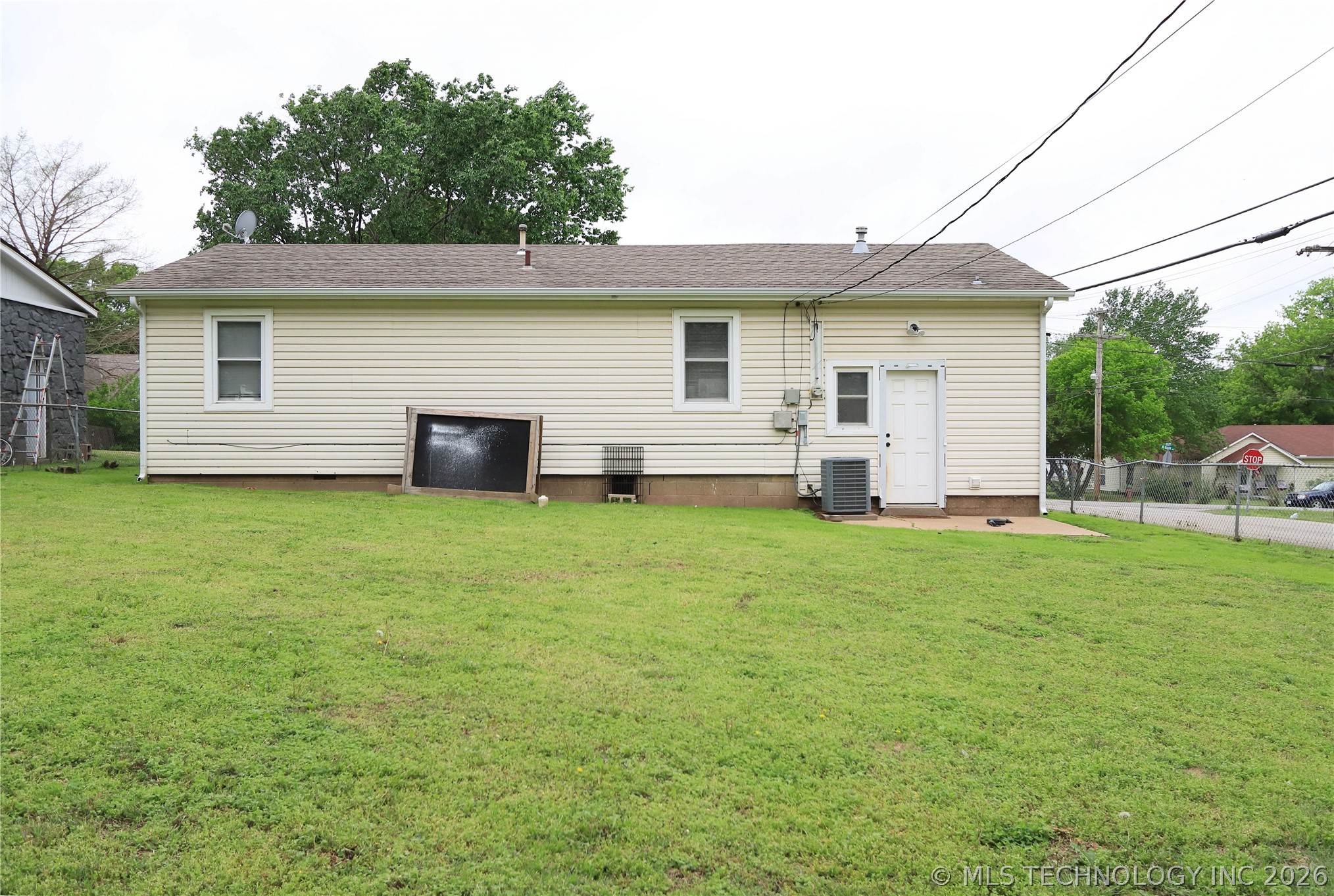 310 N Main Street Wagoner OK 74467