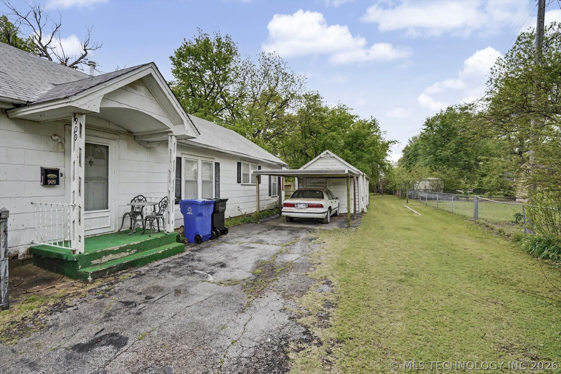 909 E College Street Broken Arrow OK 74012