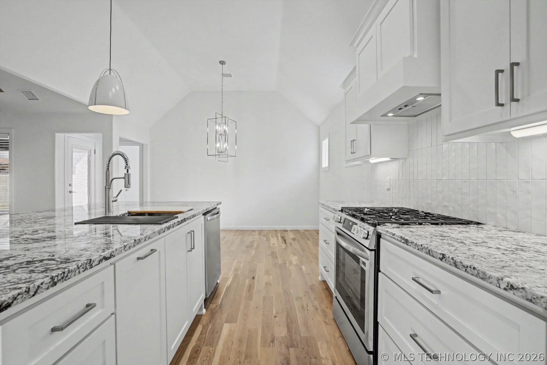23086 E 106th Place S Broken Arrow OK 74014