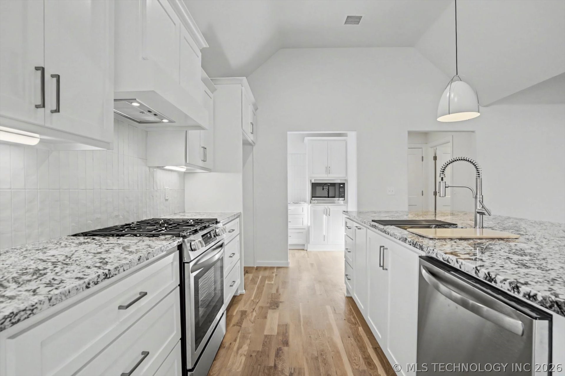 23086 E 106th Place S Broken Arrow OK 74014