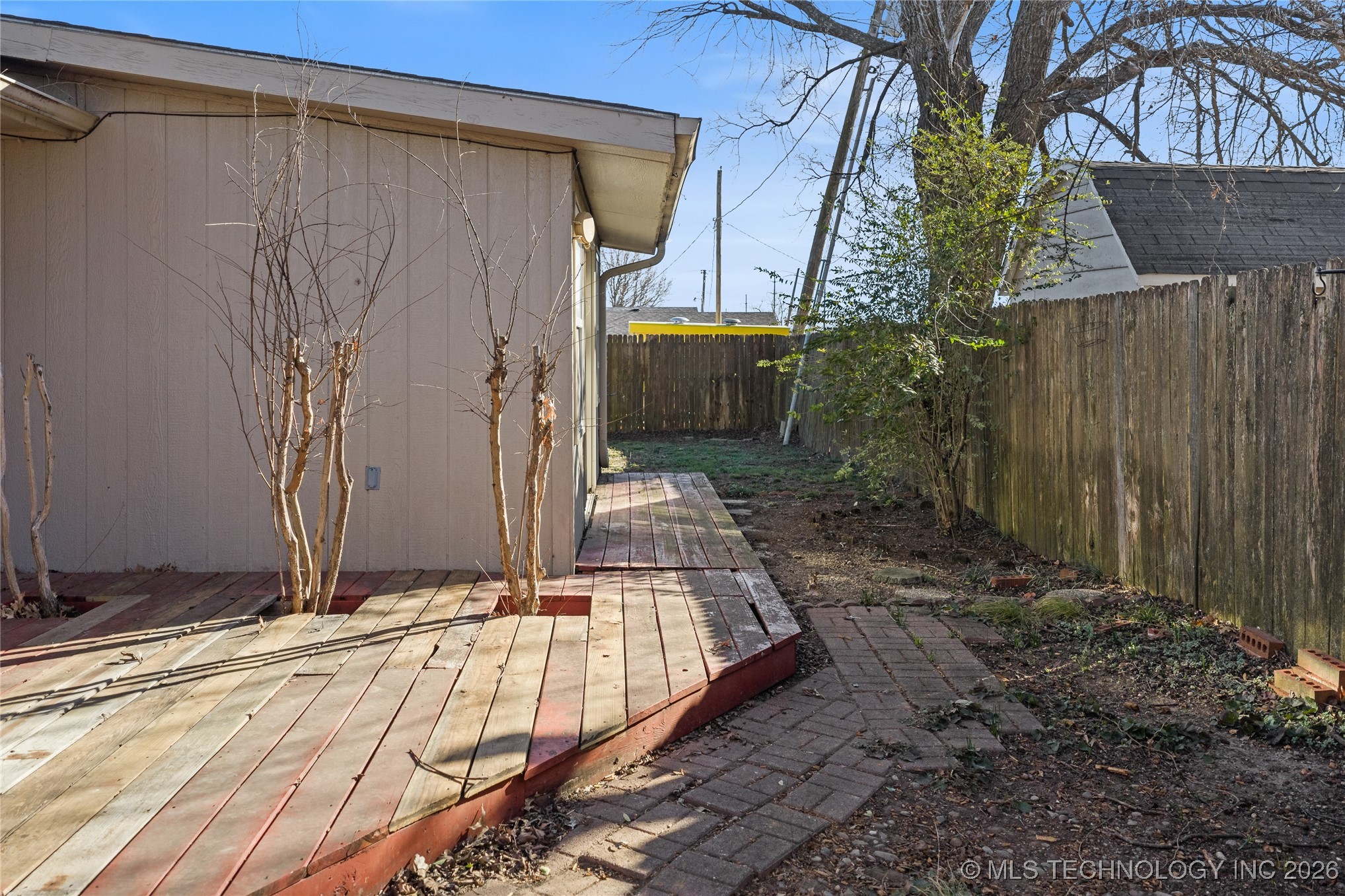 1209 W Chickasha Sulphur OK 73086