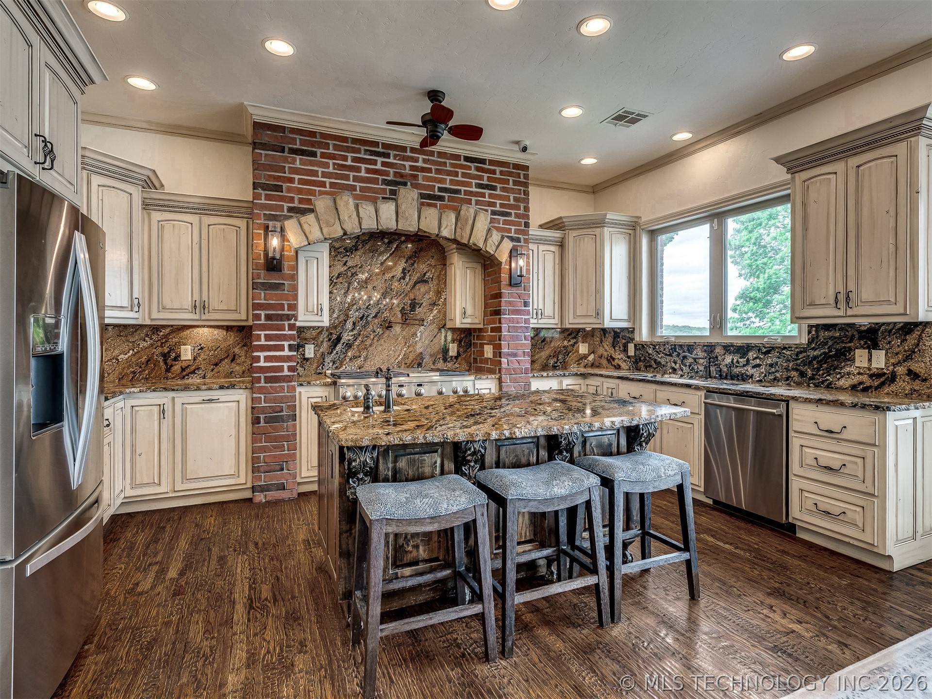 31709 S 600 Place Grove OK 74344