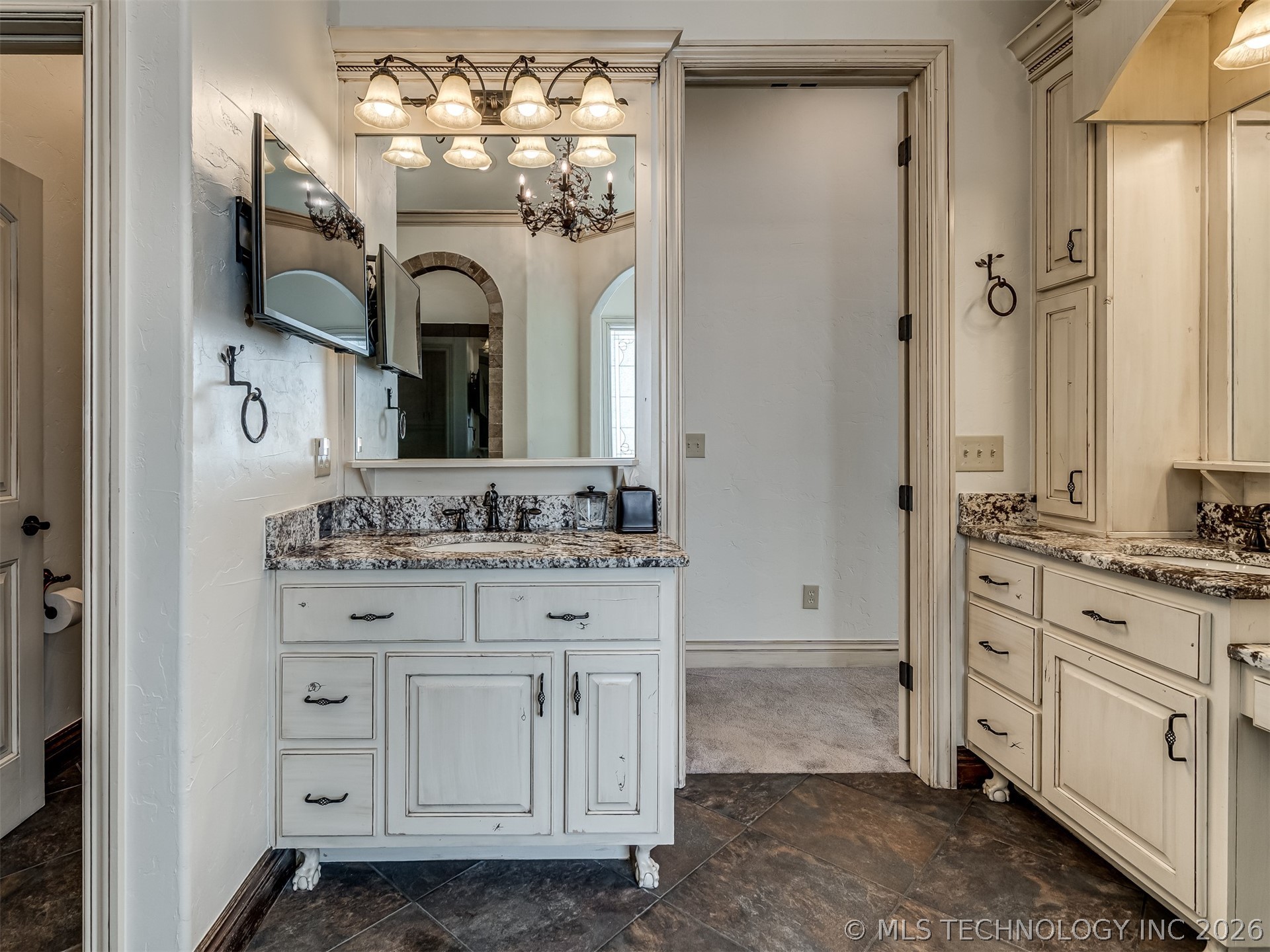 31709 S 600 Place Grove OK 74344