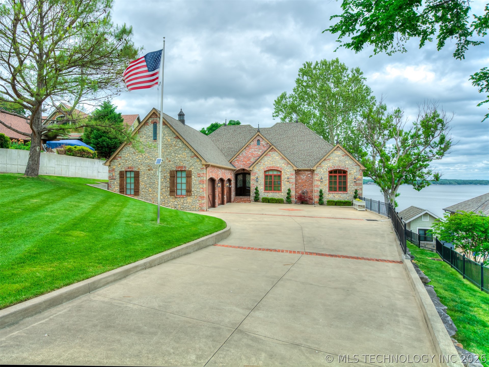 31709 S 600 Place Grove OK 74344
