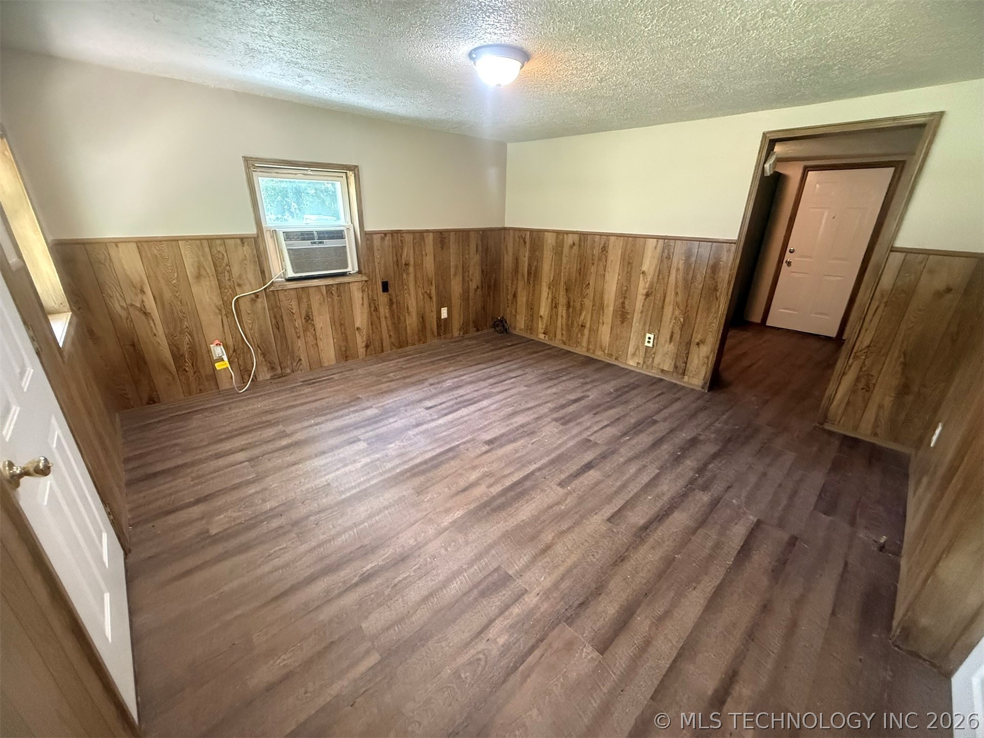 310 S Cherokee Stilwell OK 74960