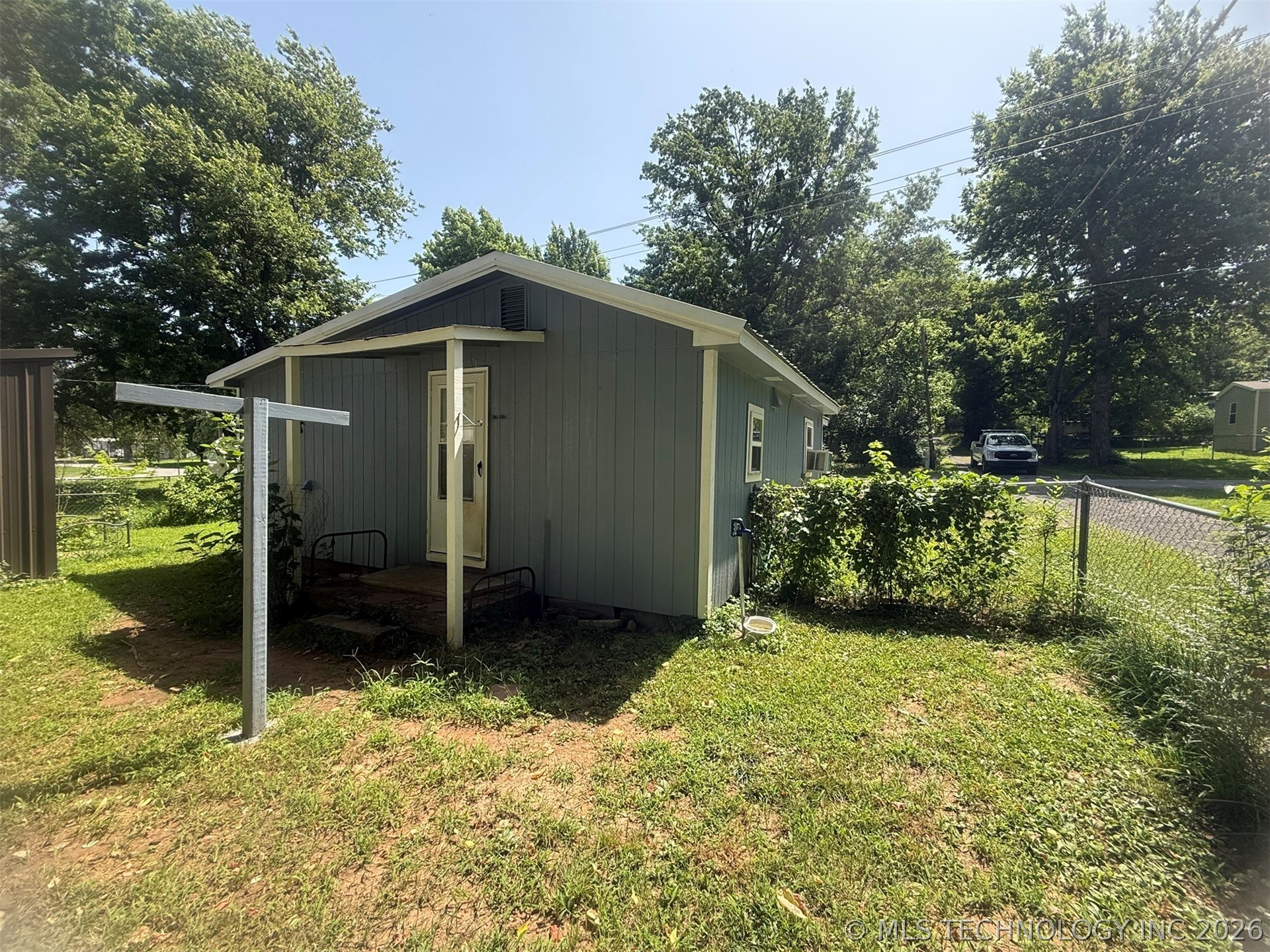 310 S Cherokee Stilwell OK 74960