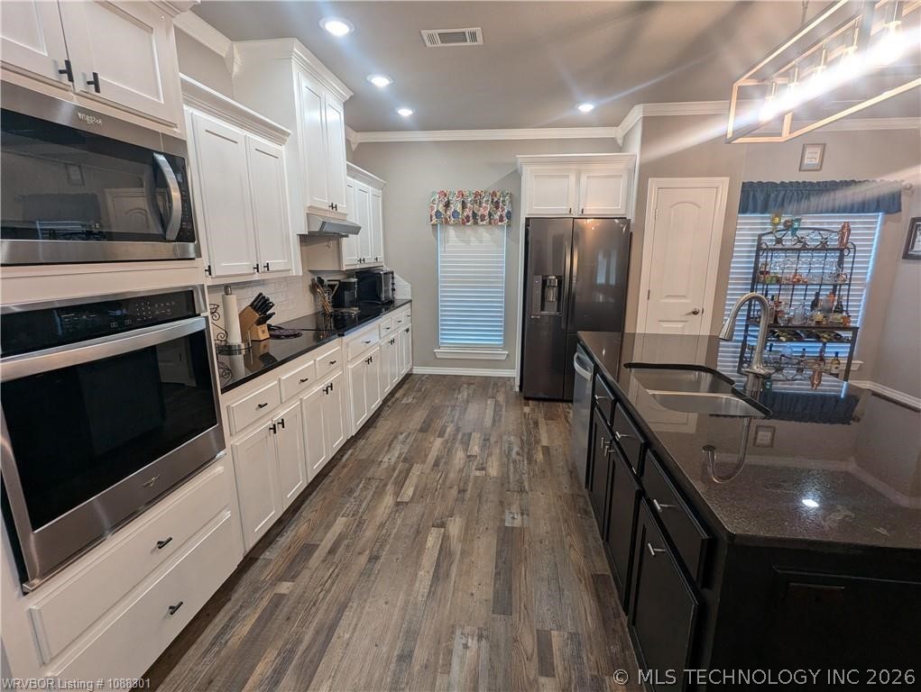 2035 Breckenridge Avenue Sallisaw OK 74955