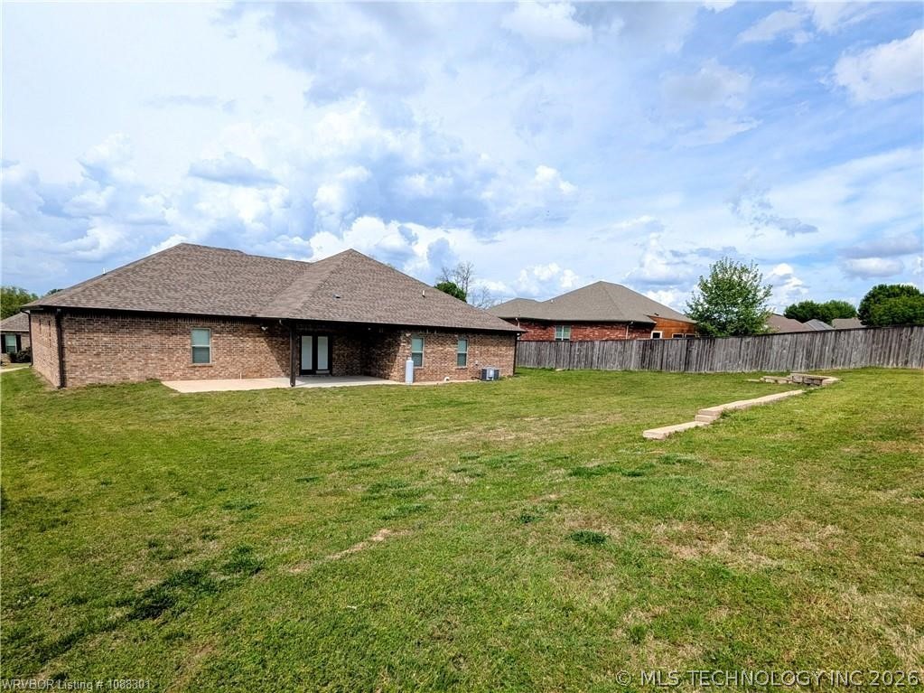2035 Breckenridge Avenue Sallisaw OK 74955