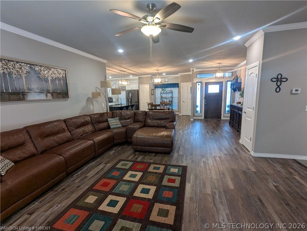 2035 Breckenridge Avenue Sallisaw OK 74955