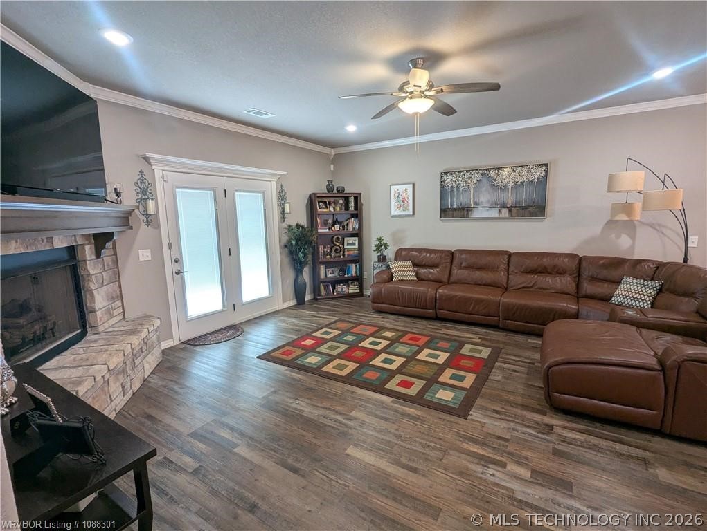 2035 Breckenridge Avenue Sallisaw OK 74955