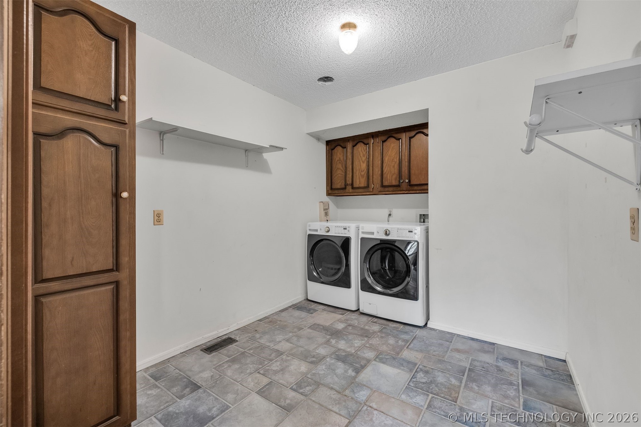 6350 S 72nd Eastavenue Tulsa OK 74133