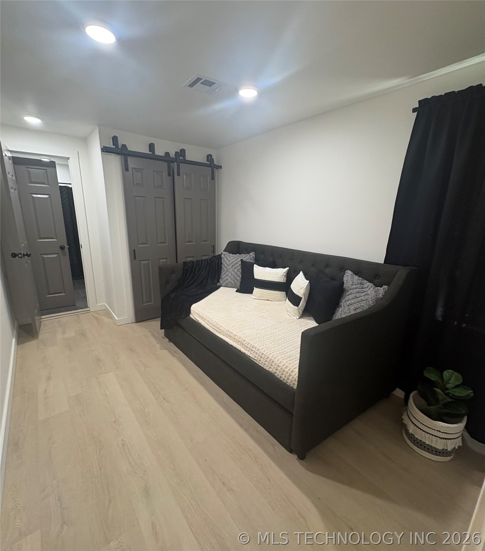 29220 S Ranch Lane Park Hill OK 74451