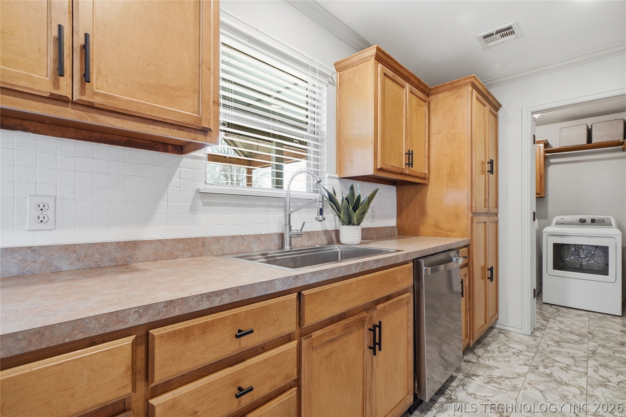 12015 N 195th Eastavenue Collinsville OK 74021