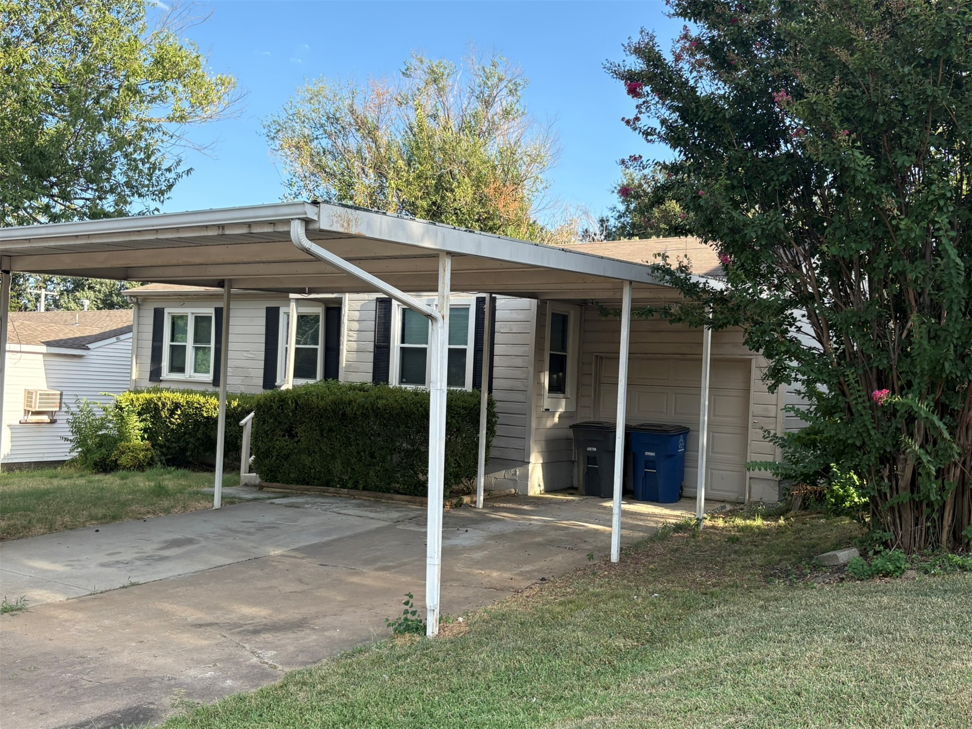 6944 E 7th Street Tulsa OK 74112
