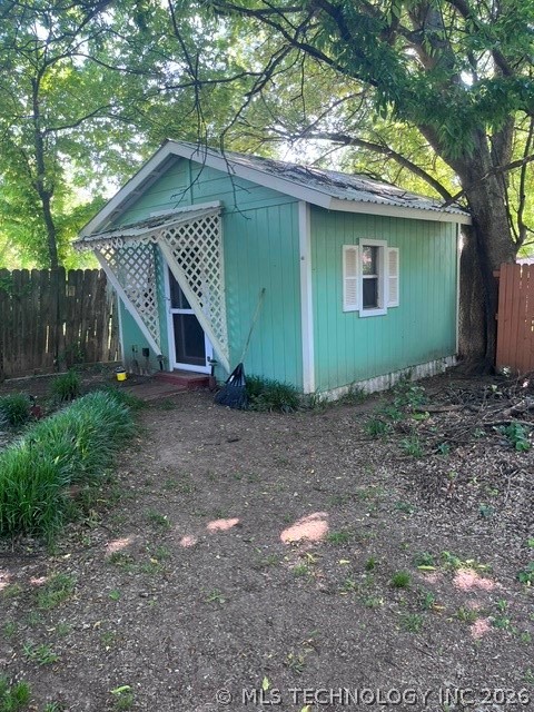 114 S 12 Street Madill OK 73446