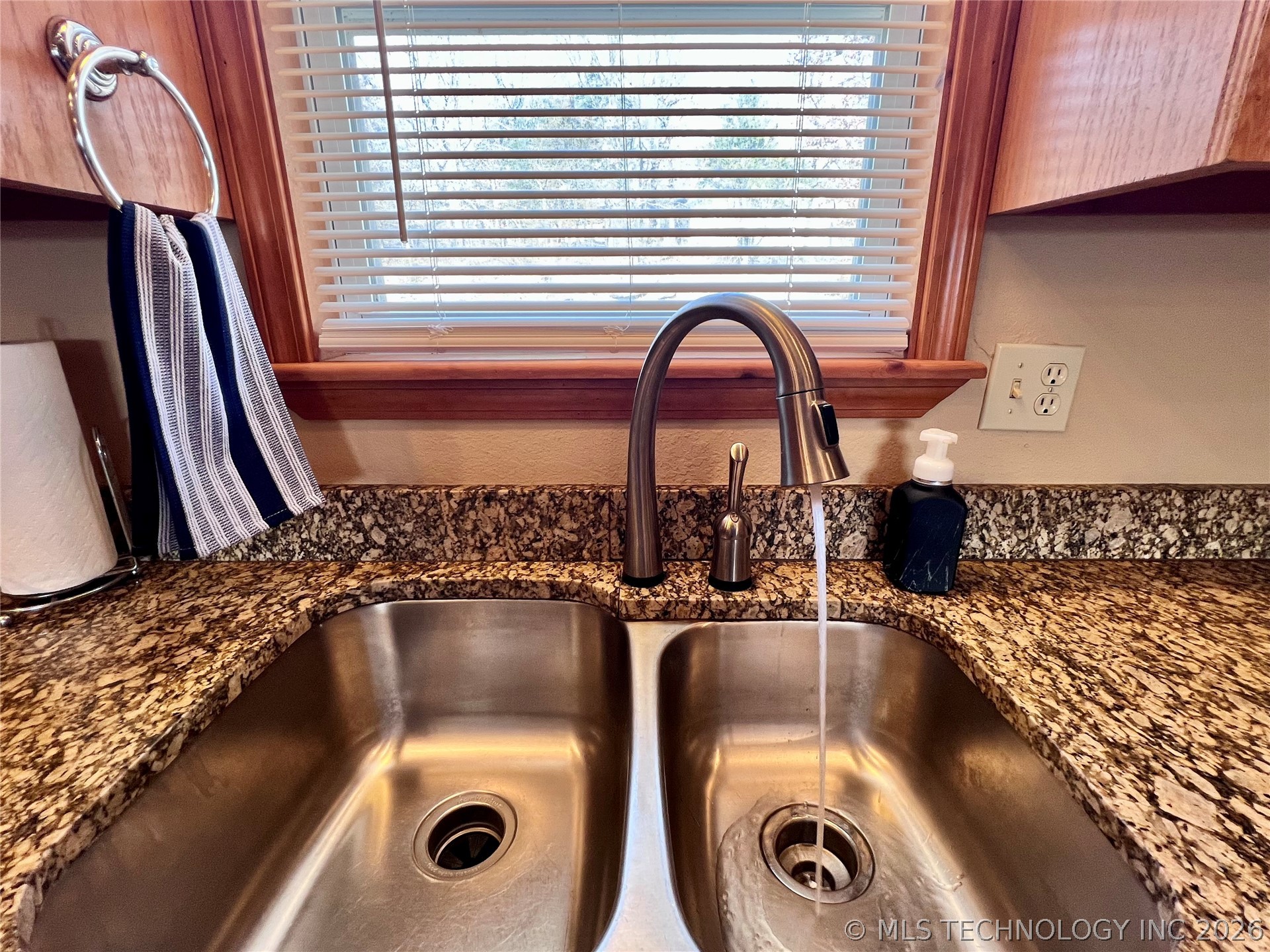 354 Rock Creek Drive Canadian OK 74432