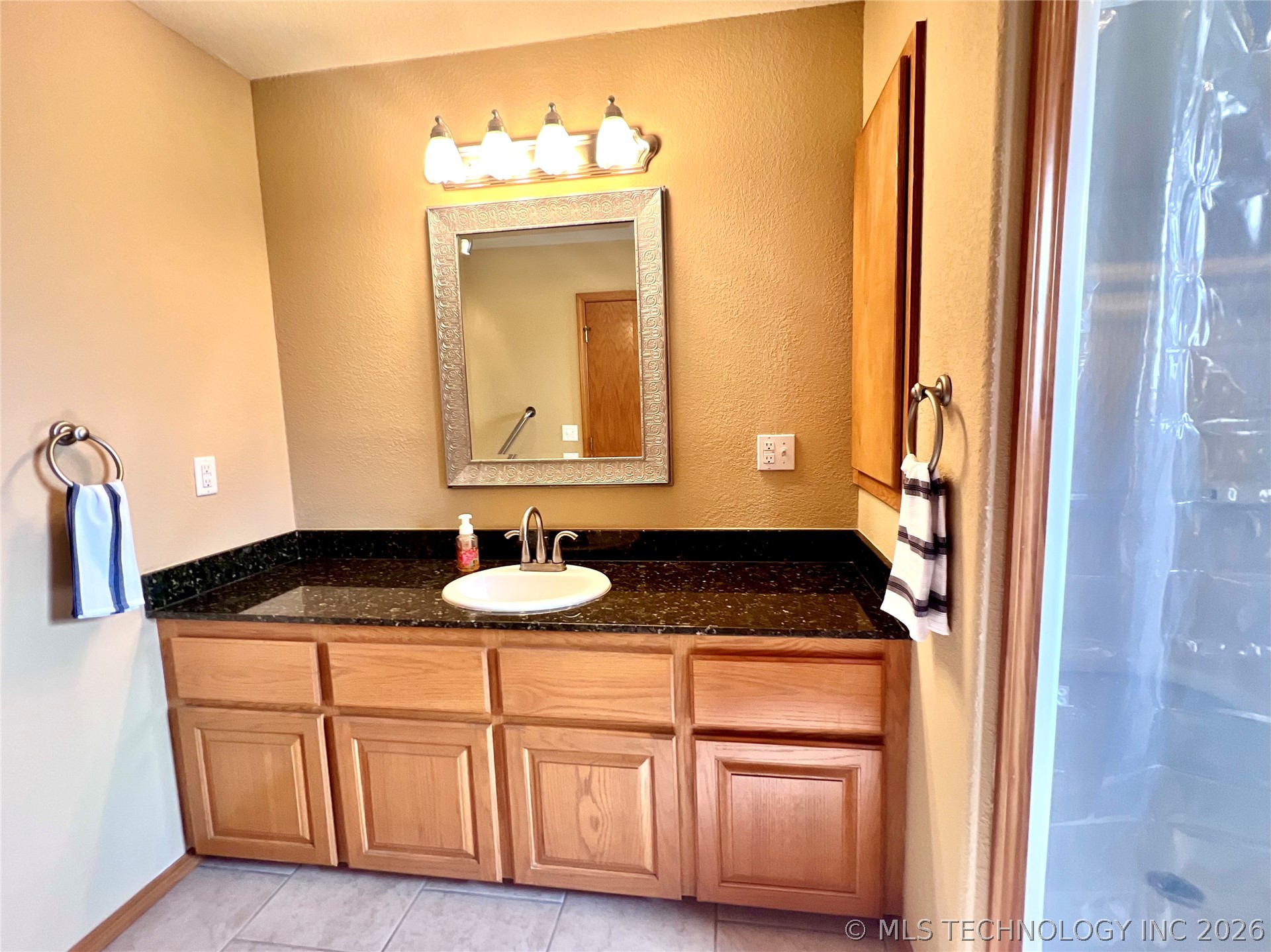 354 Rock Creek Drive Canadian OK 74432