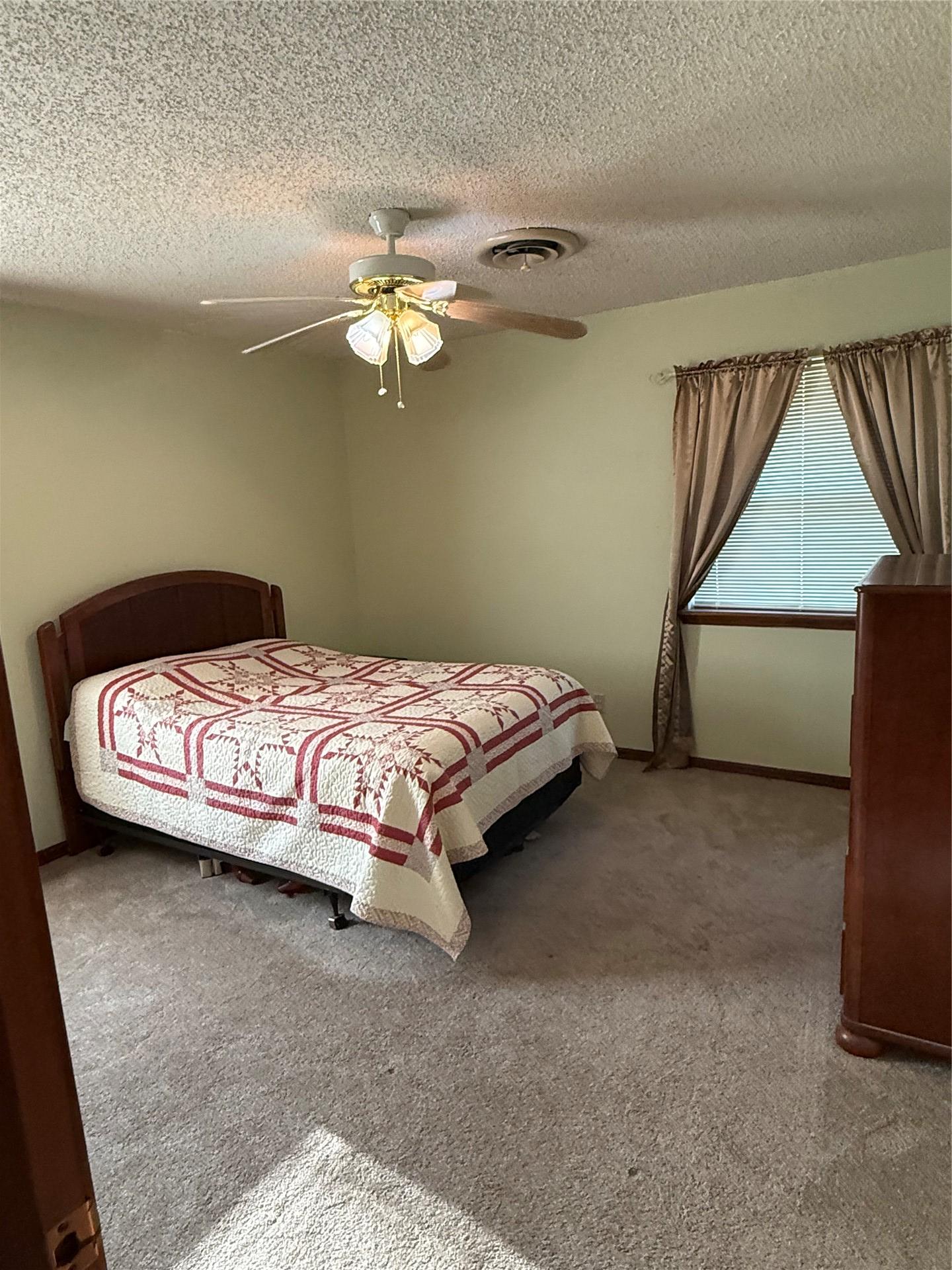 2304 E Fieldstone Street Okmulgee OK 74447