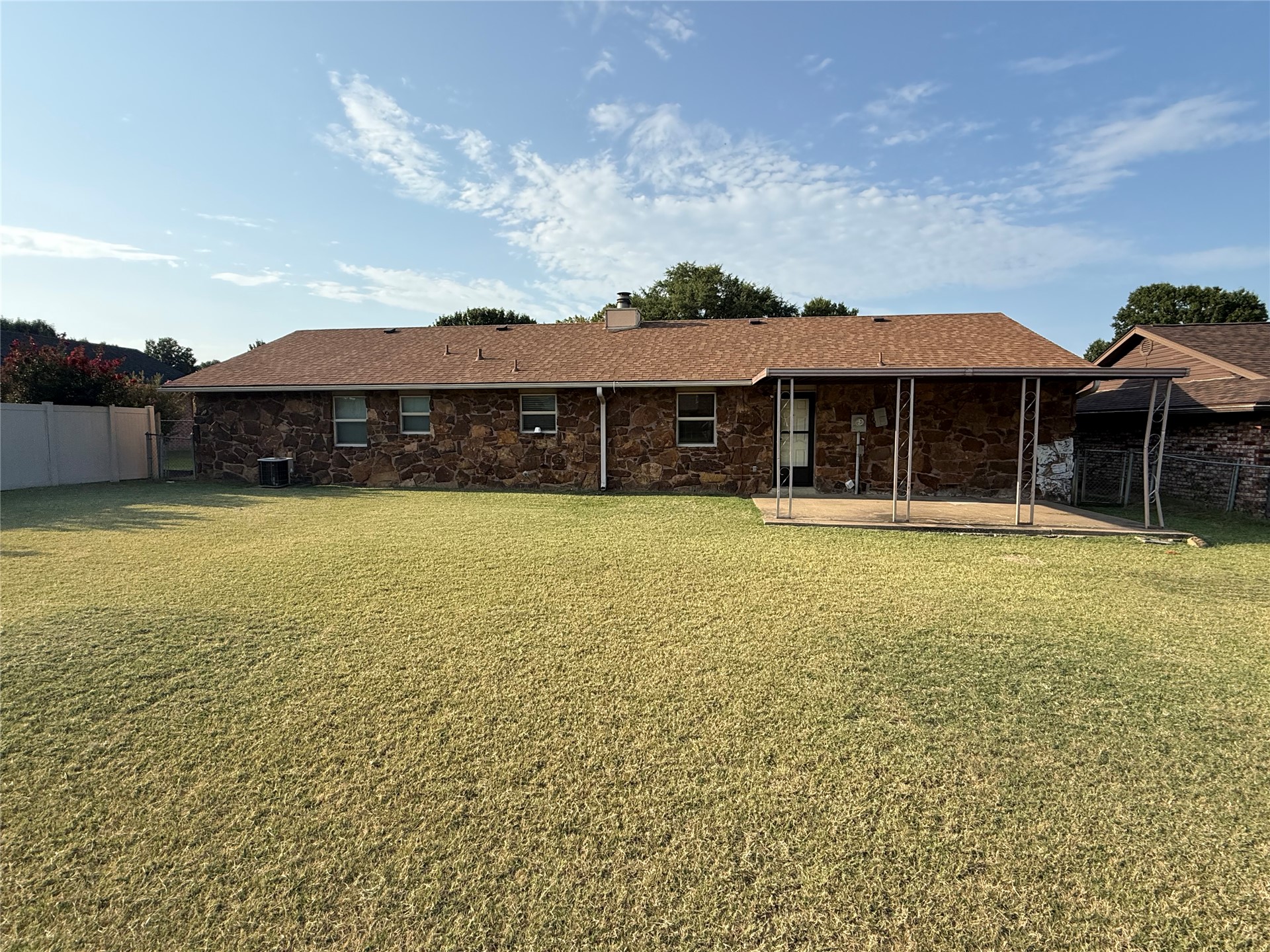 2304 E Fieldstone Street Okmulgee OK 74447