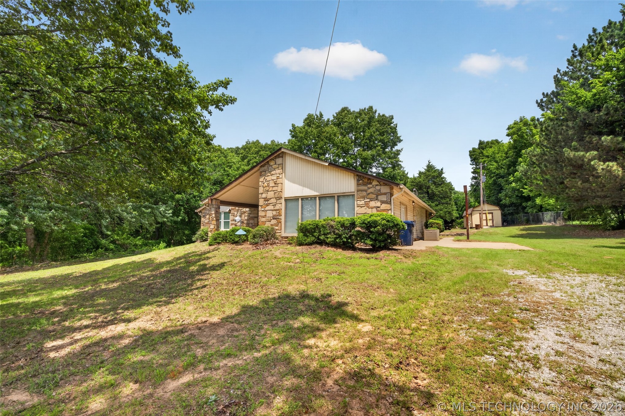 1259 N Peninsula Drive Cleveland OK 74020