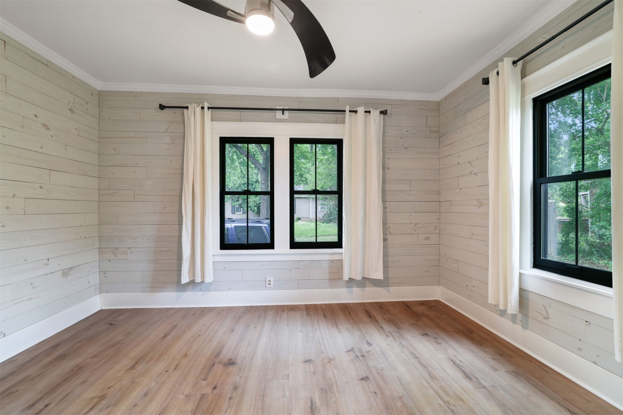 1301 N 3rd Durant OK 74701