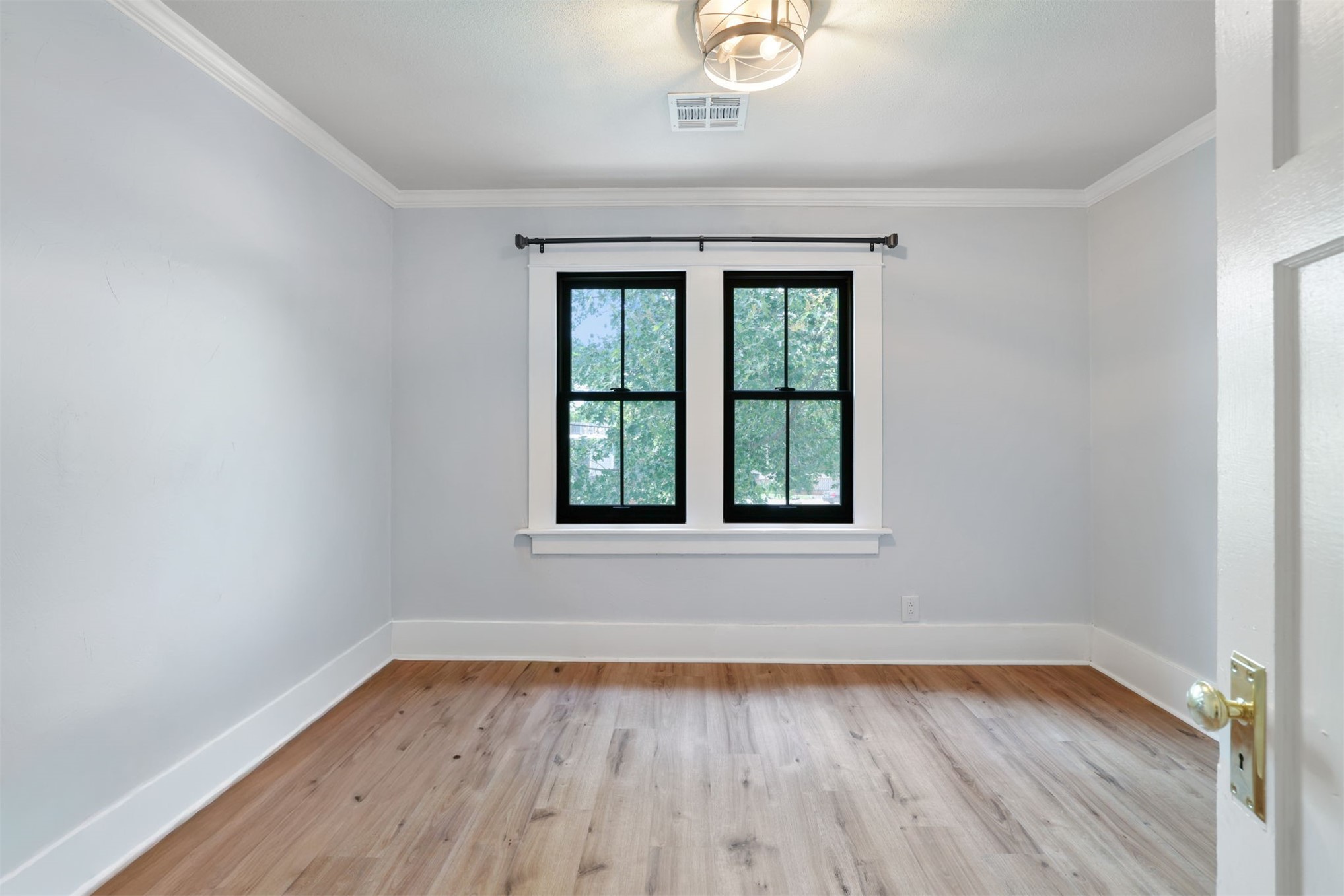 1301 N 3rd Durant OK 74701