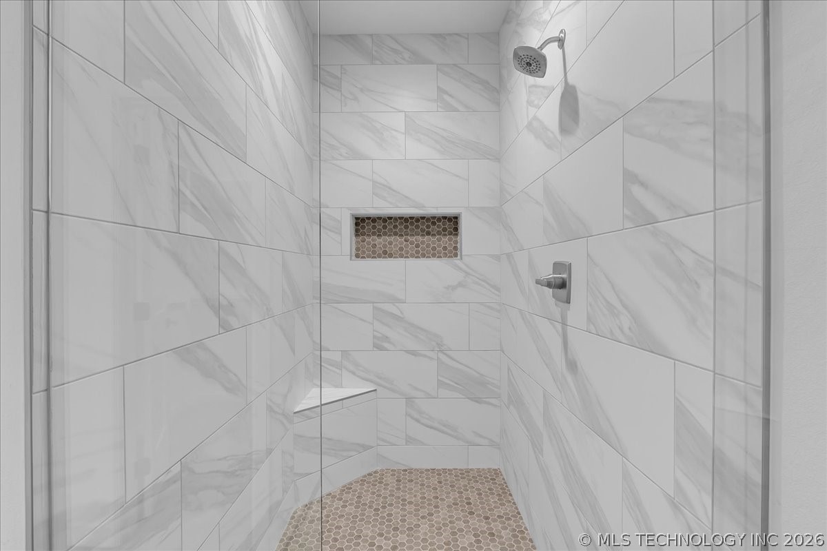 4011 W Albuquerque Street Broken Arrow OK 74011