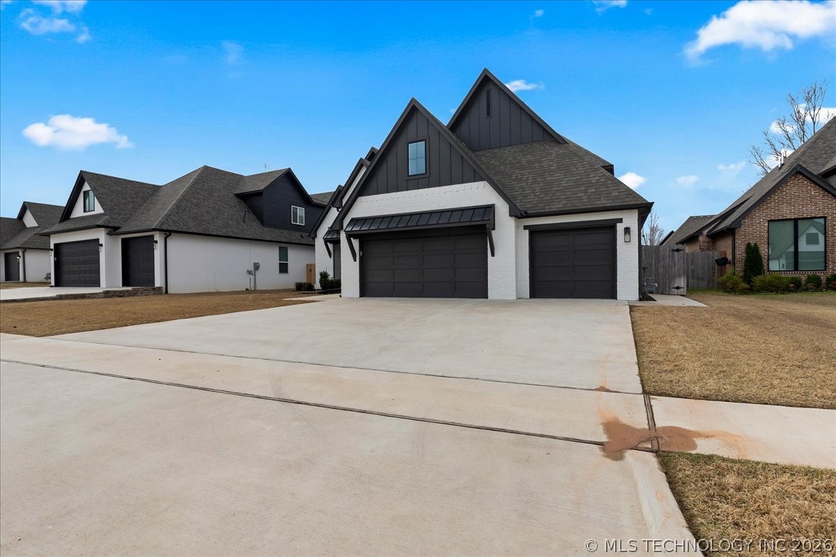 4011 W Albuquerque Street Broken Arrow OK 74011