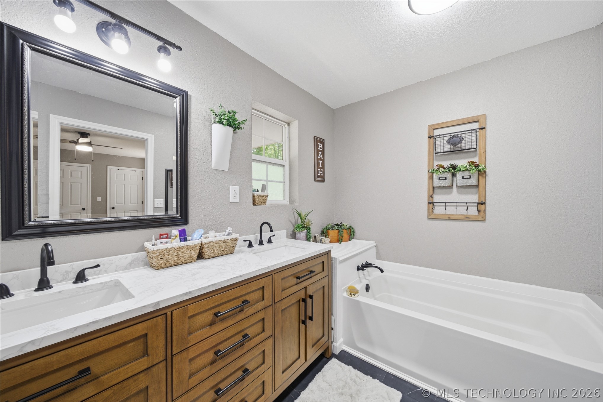 363270 5700 Road Jennings OK 74038
