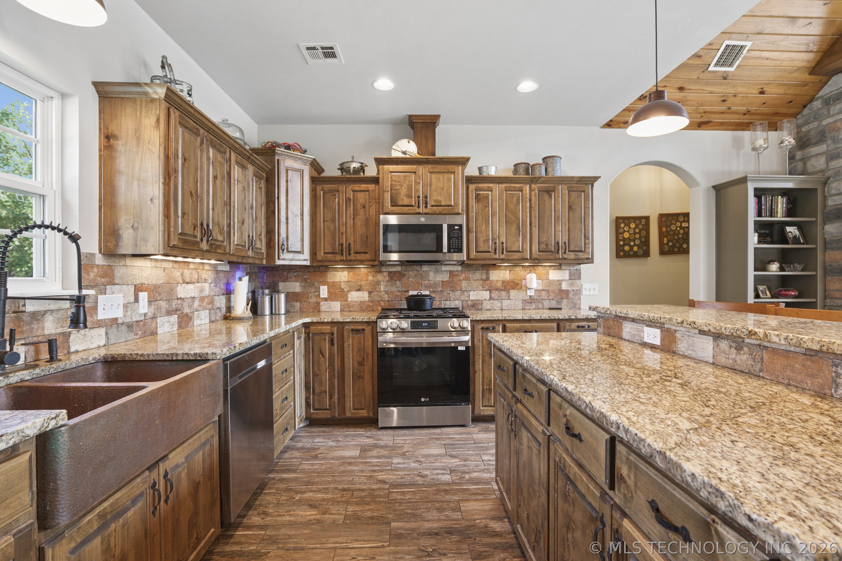 595 County Road 2276 Barnsdall OK 74002