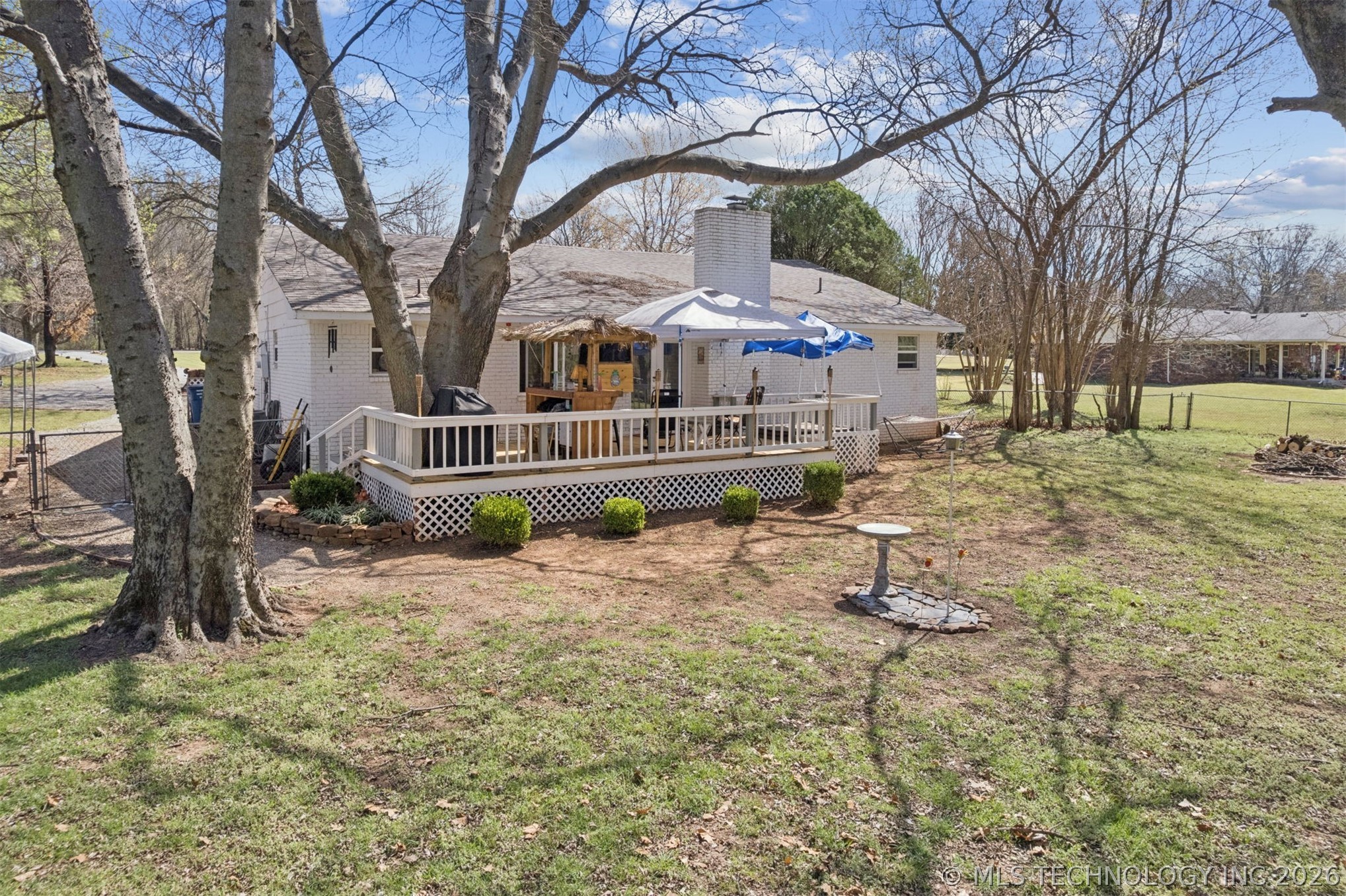 1501 N Fox Street Chouteau OK 74337
