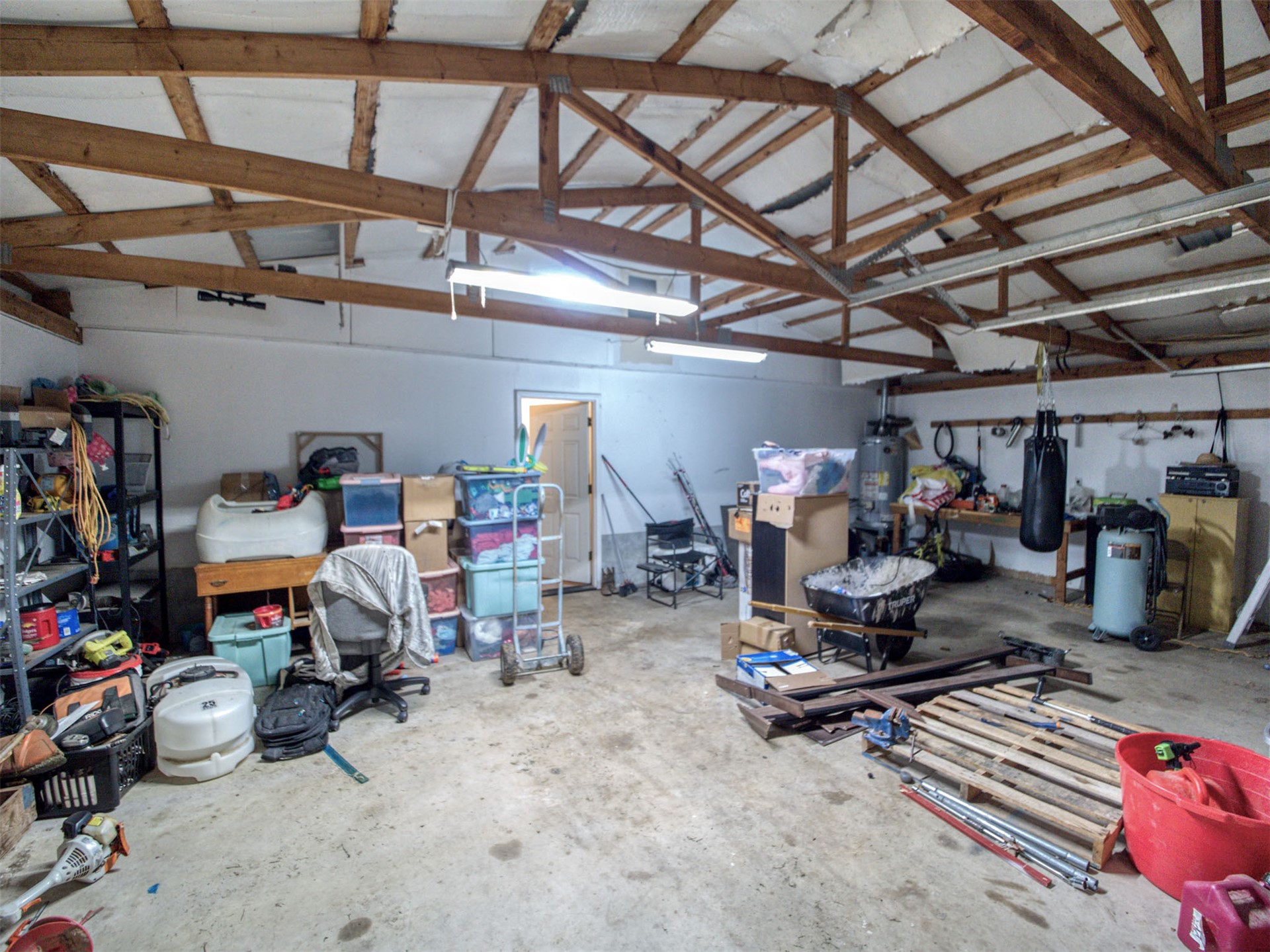 19490 Highway 113 Canadian OK 74425