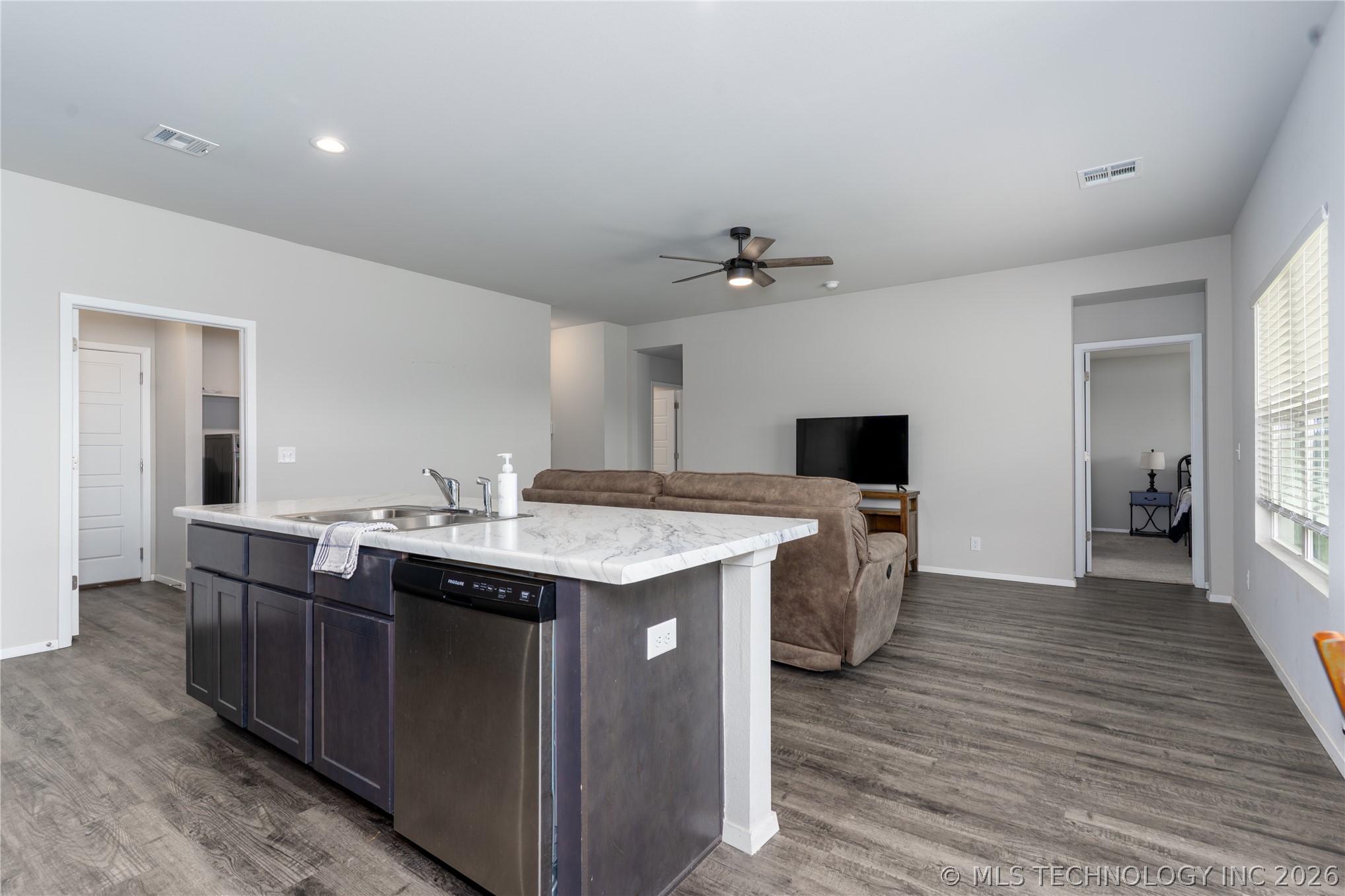 7312 E 141st Street Collinsville OK 74021