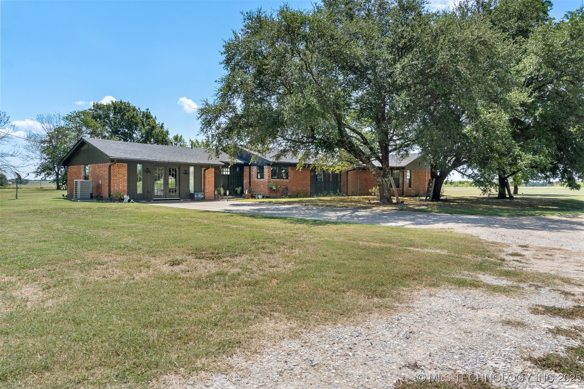 2538 Sterret Road Calera OK 74730