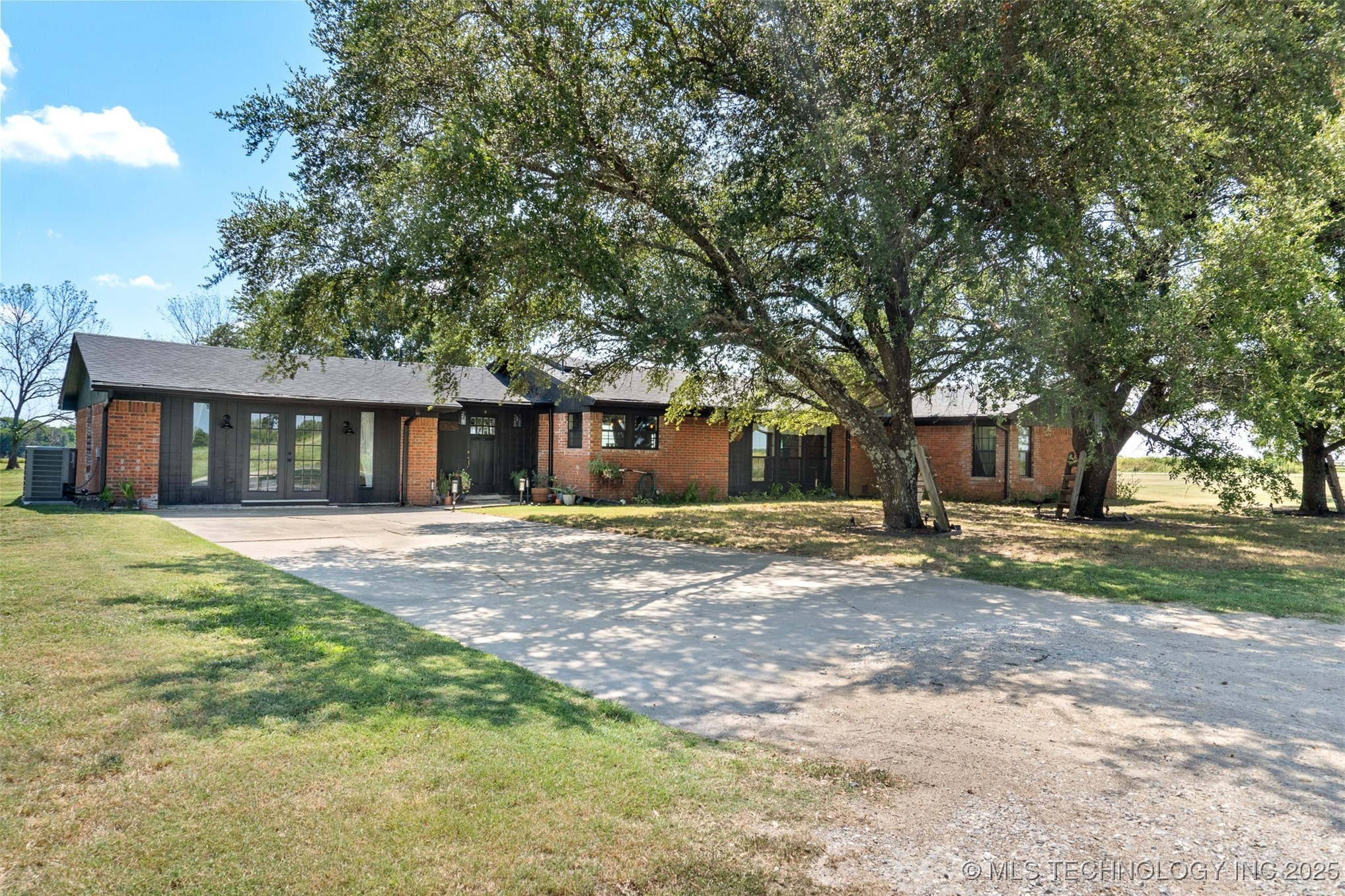 2538 Sterret Road Calera OK 74730