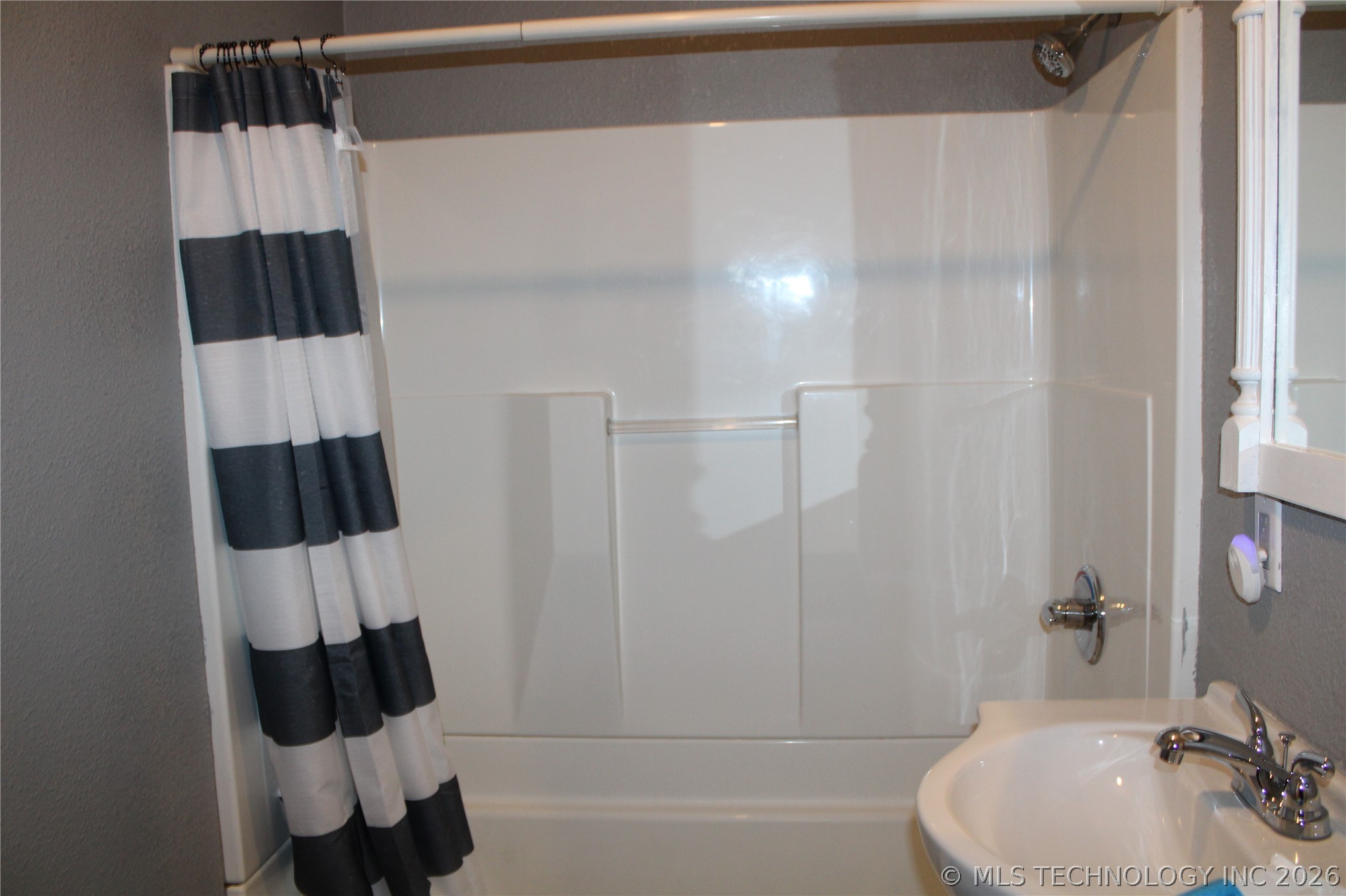 110 N 44th Westavenue Tulsa OK 74127