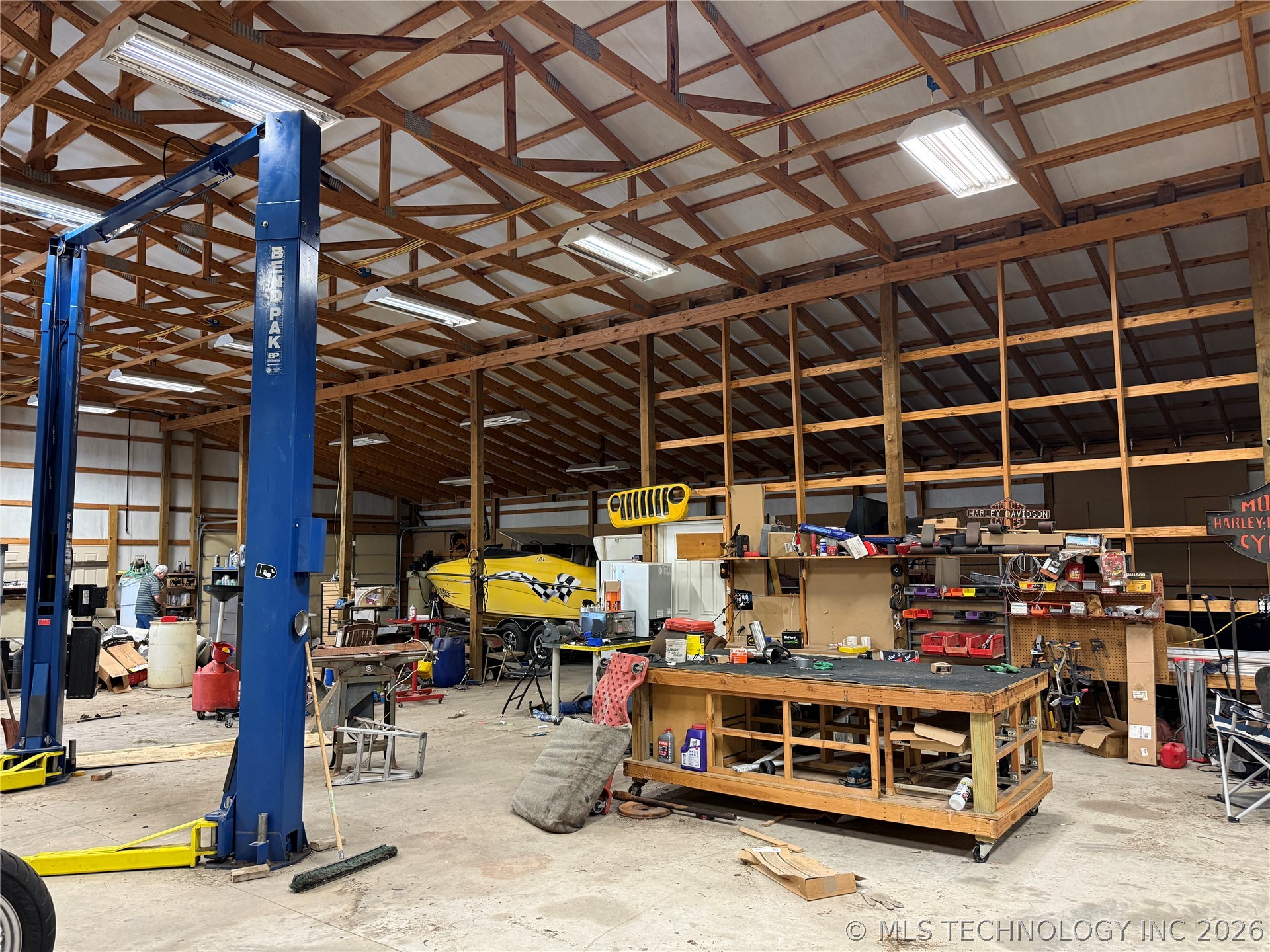 2212 N Highway 69 Highway Pryor OK 74361