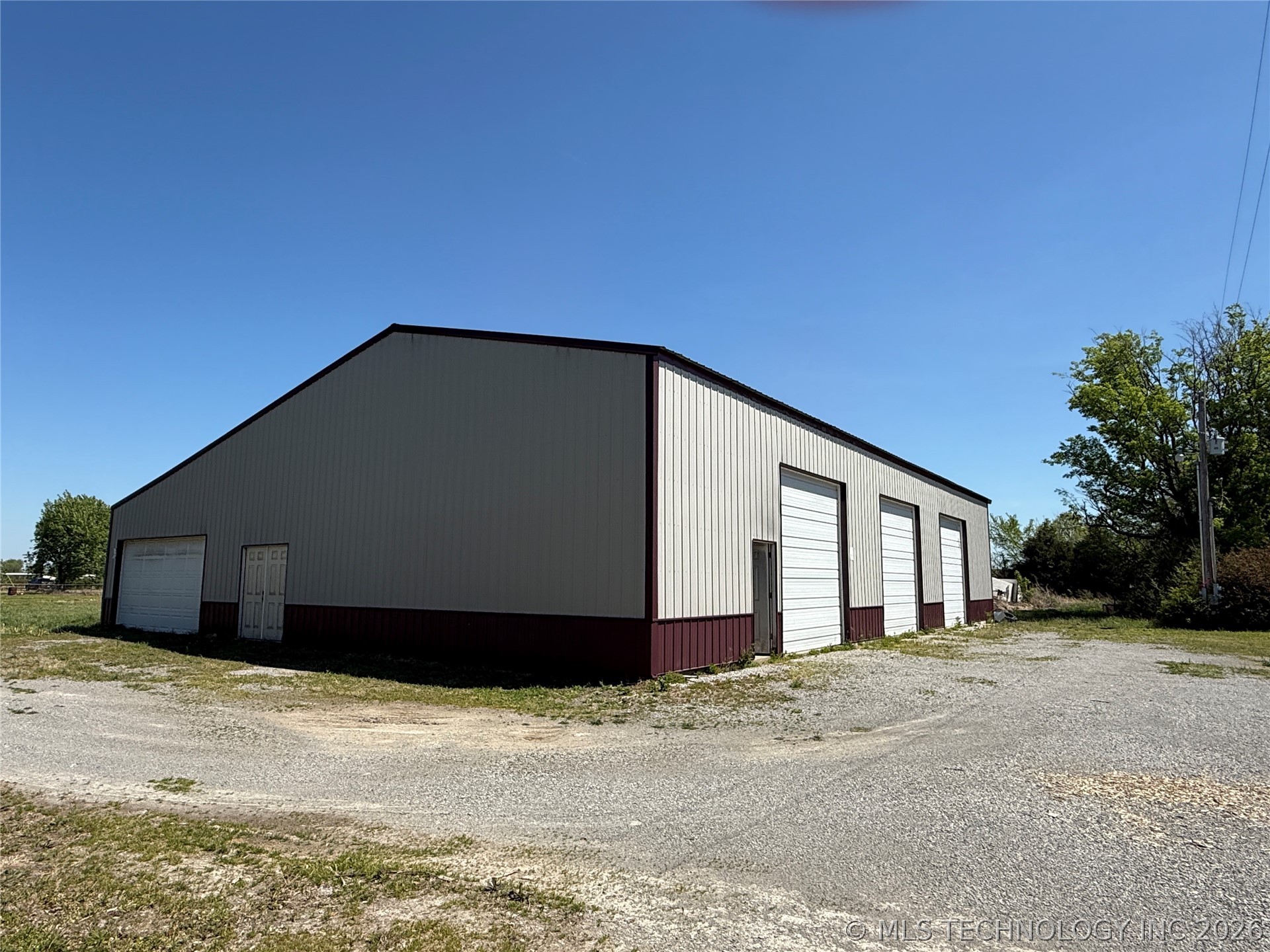 2212 N Highway 69 Highway Pryor OK 74361