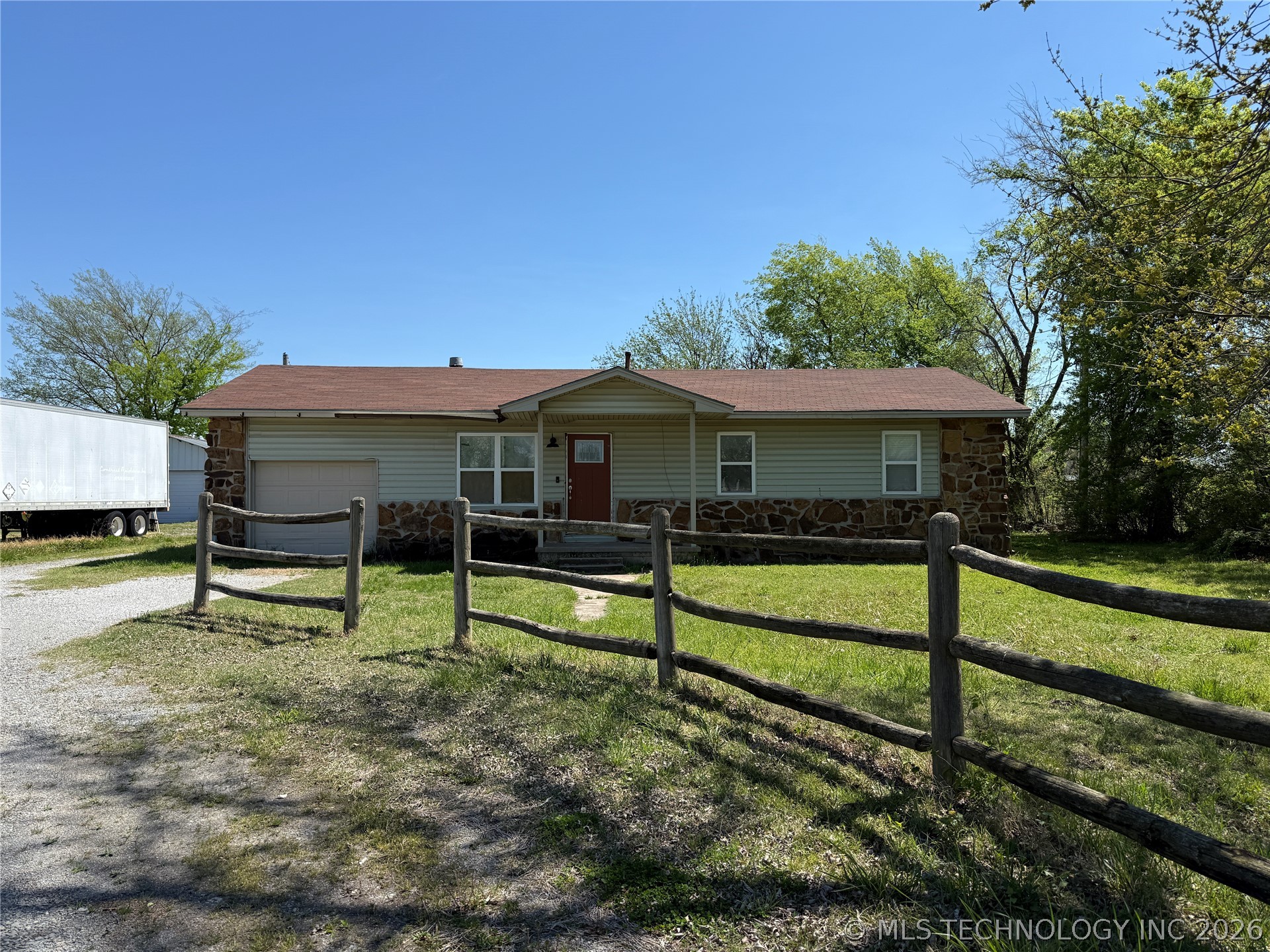 2212 N Highway 69 Highway Pryor OK 74361
