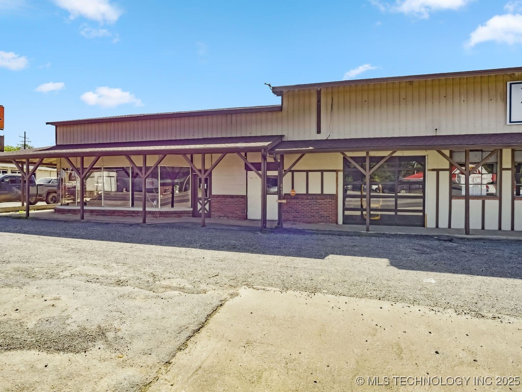 824 S California Atoka OK 74525