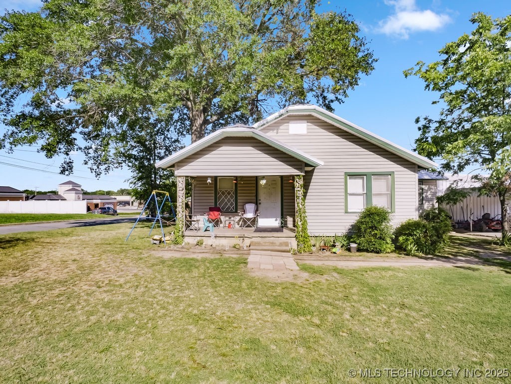 824 S California Atoka OK 74525