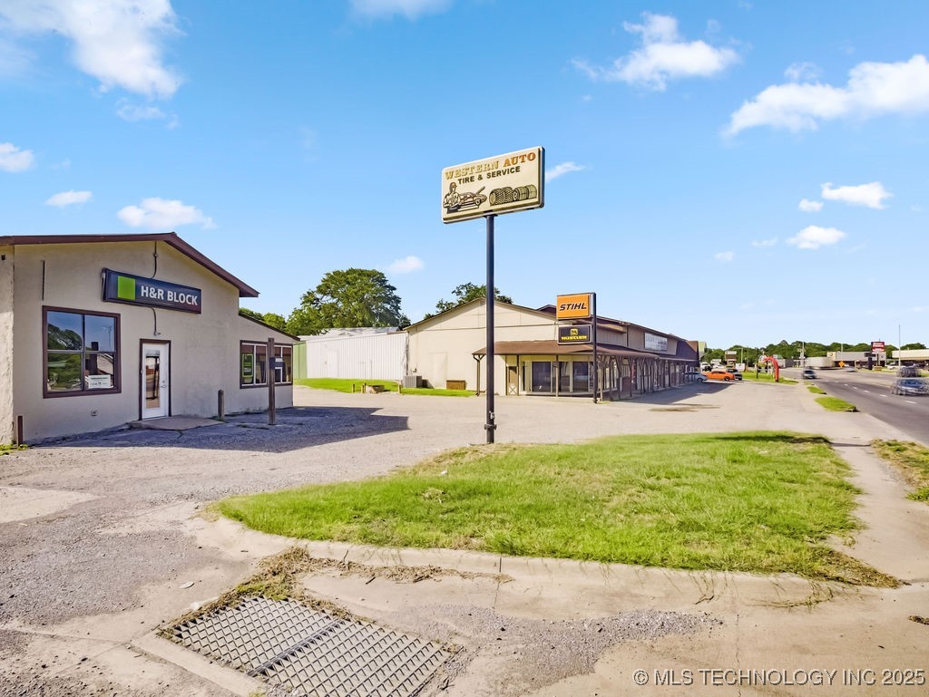824 S California Atoka OK 74525